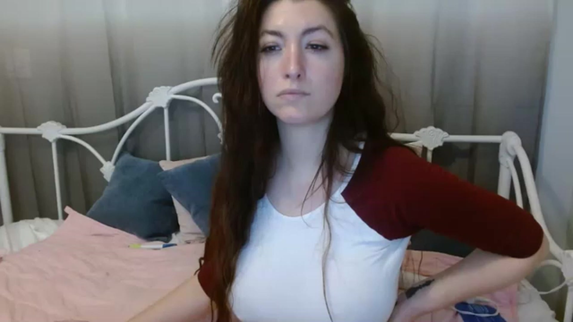 Gallery image thumbnail from DallasOhMy's myfreecams stream on, 02/20/2023, 22:40 image 9 of 20