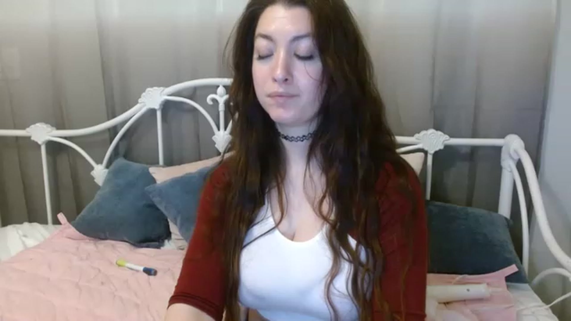Gallery image thumbnail from DallasOhMy's myfreecams stream on, 02/21/2023, 02:53 image 10 of 20