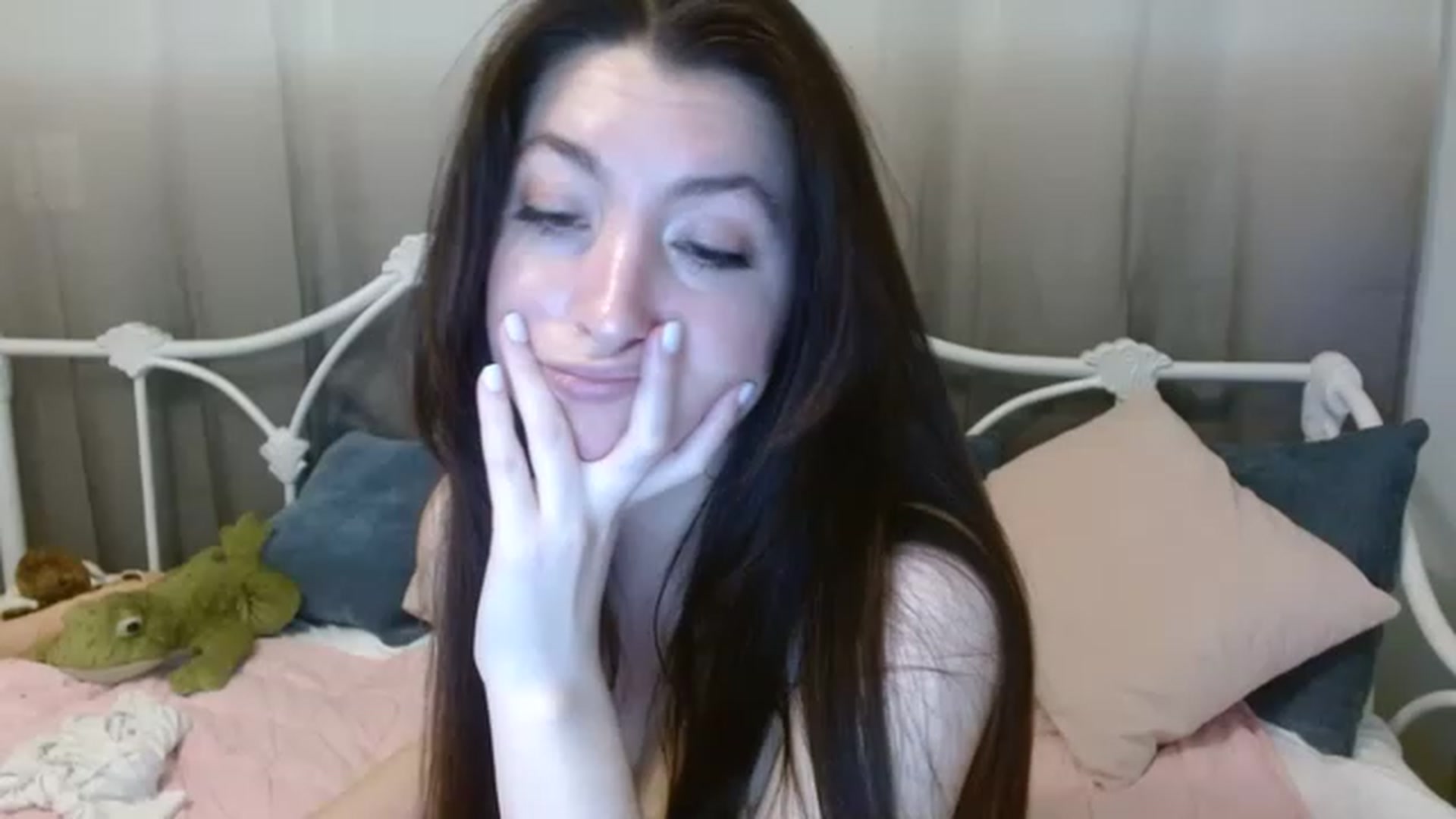 Gallery image thumbnail from DallasOhMy's myfreecams stream on, 02/28/2023, 03:20 image 18 of 20