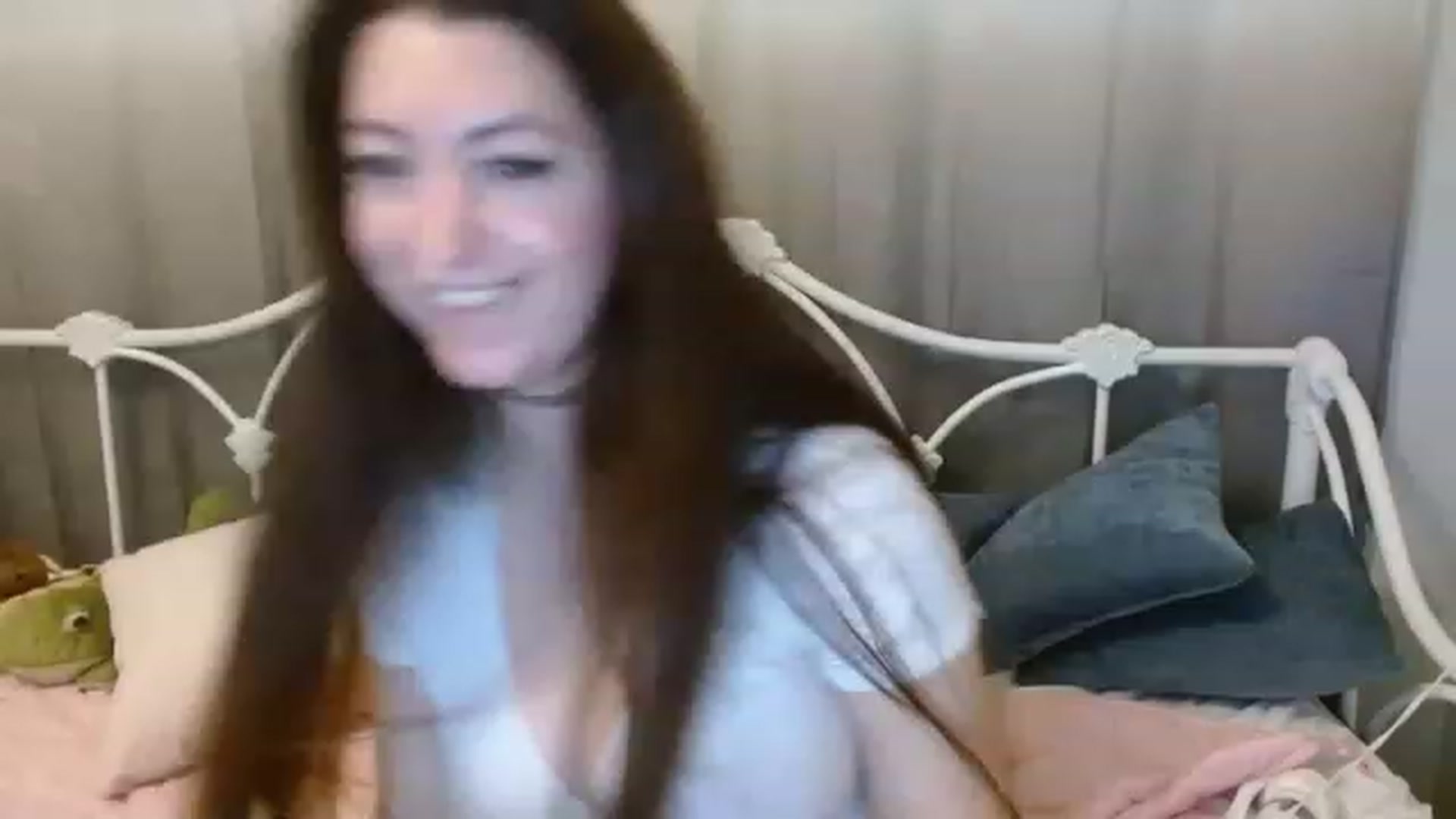 Gallery image thumbnail from DallasOhMy's myfreecams stream on, 03/03/2023, 20:18 image 18 of 20