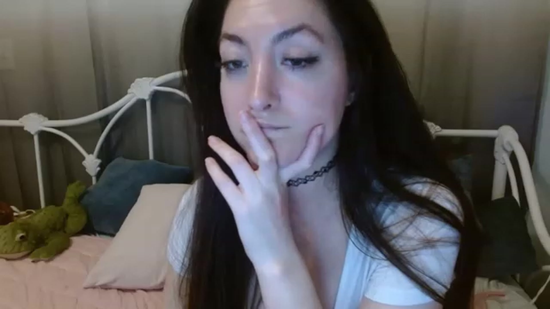 Gallery image thumbnail from DallasOhMy's myfreecams stream on, 03/04/2023, 02:54 image 17 of 20