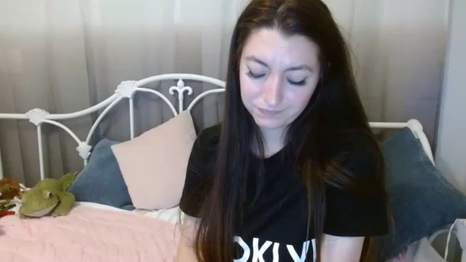 Gallery image thumbnail from DallasOhMy's myfreecams stream on, 03/06/2023, 01:14 image 20 of 20