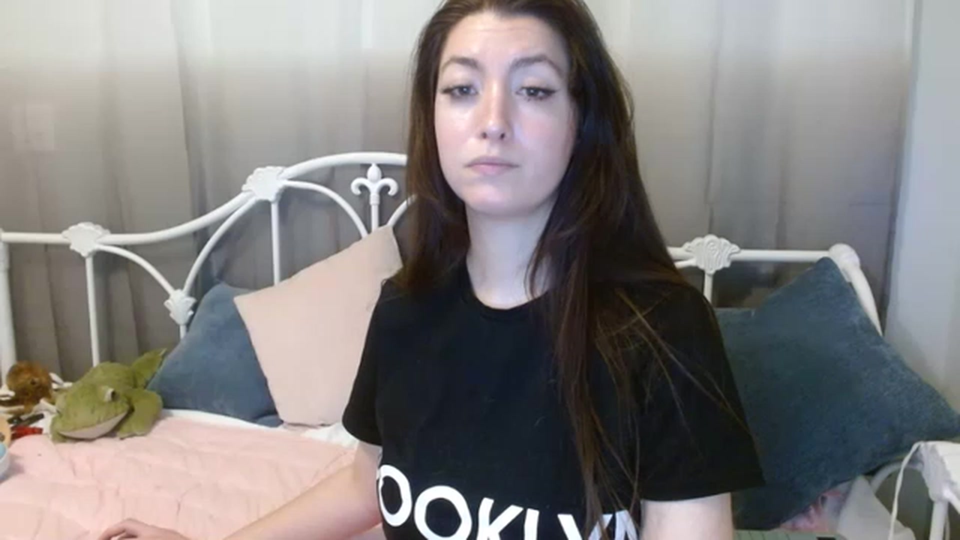 Gallery image thumbnail from DallasOhMy's myfreecams stream on, 03/06/2023, 01:14 image 5 of 20