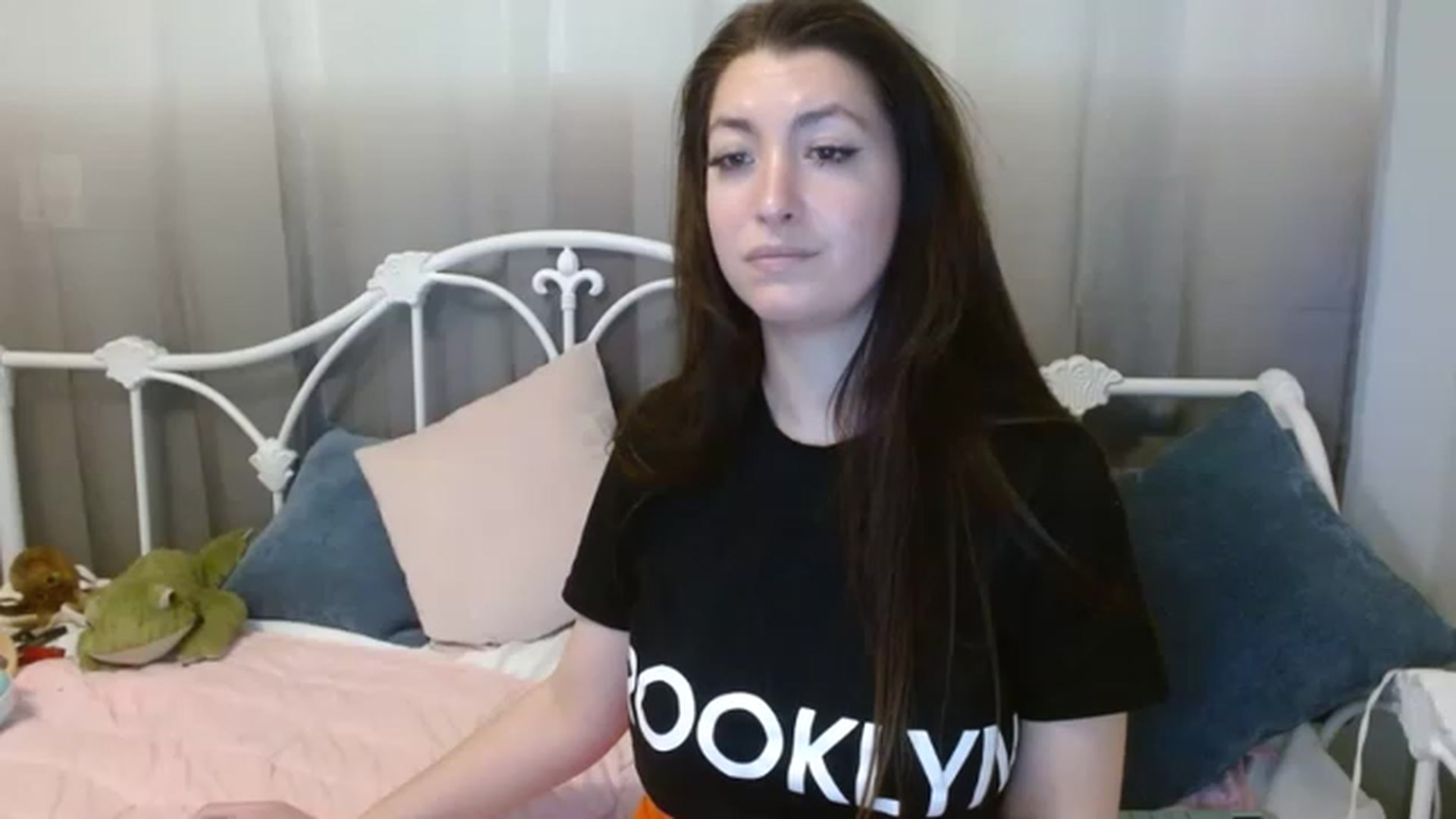 Gallery image thumbnail from DallasOhMy's myfreecams stream on, 03/06/2023, 01:14 image 12 of 20