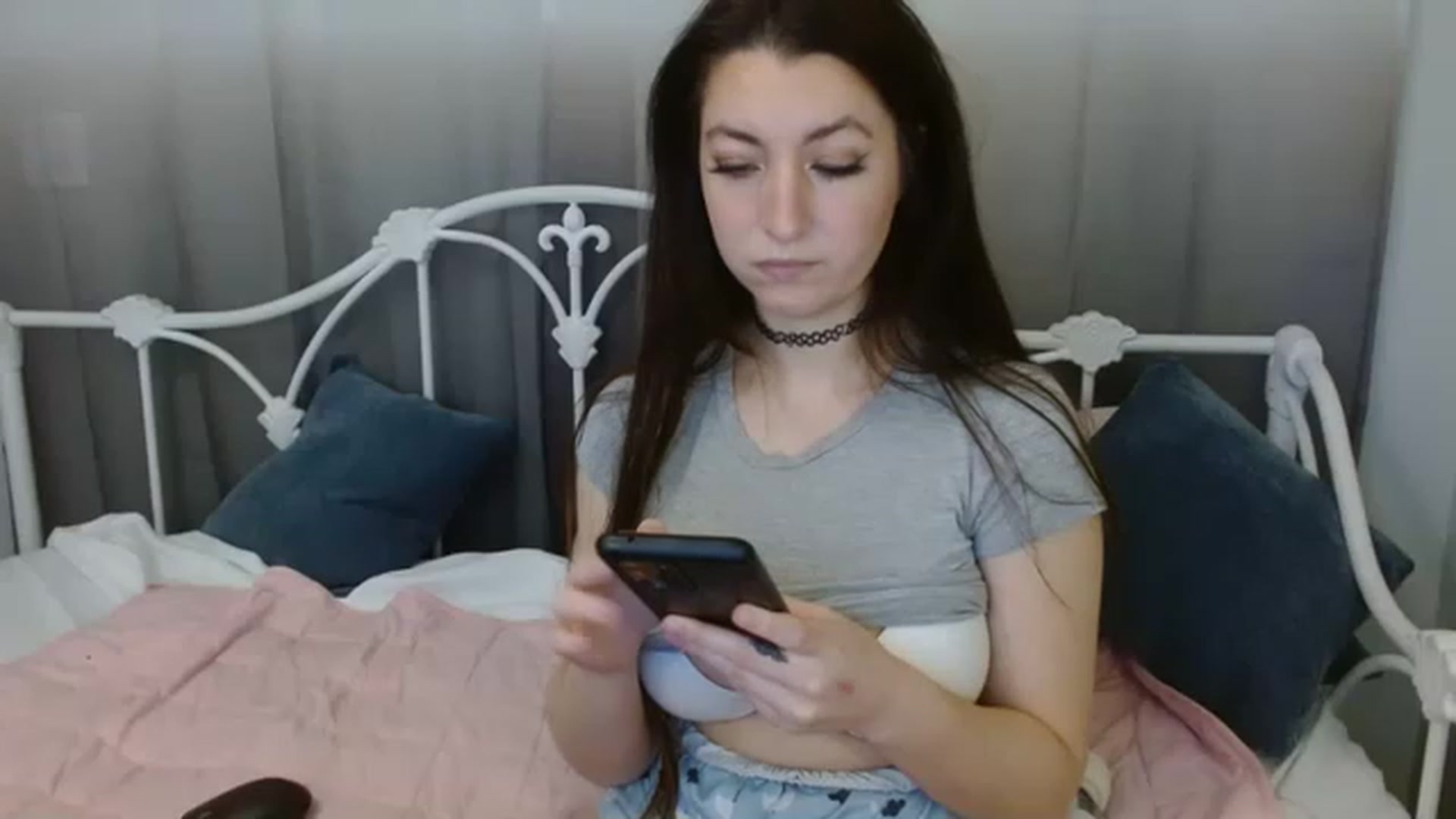 Gallery image thumbnail from DallasOhMy's myfreecams stream on, 03/09/2023, 19:13 image 18 of 20