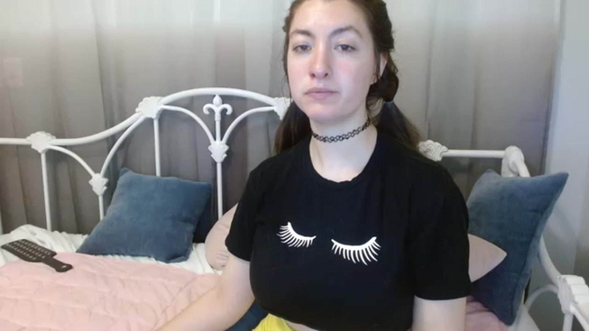Gallery image thumbnail from DallasOhMy's myfreecams stream on, 03/17/2023, 01:17 image 4 of 20