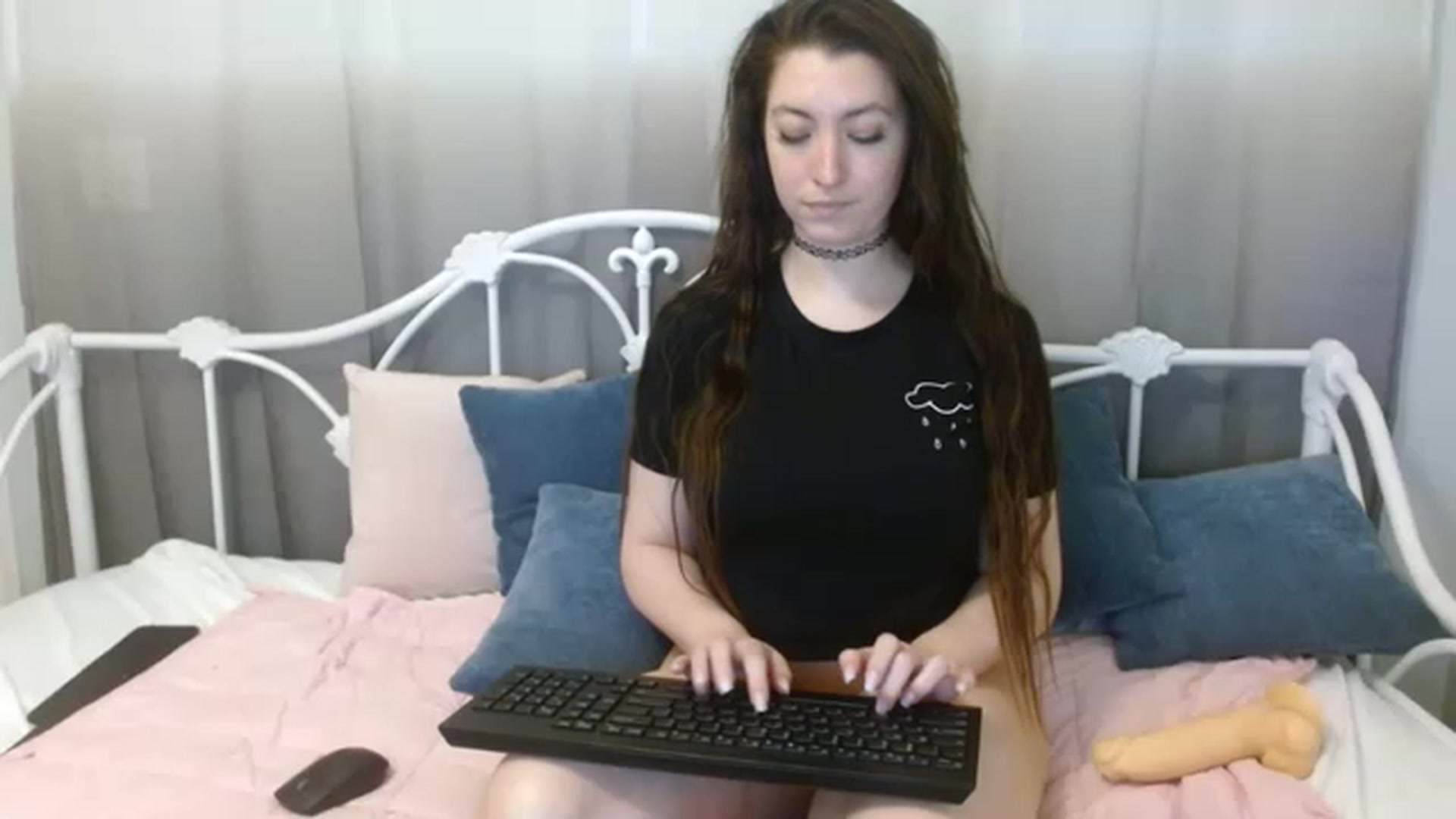 Gallery image thumbnail from DallasOhMy's myfreecams stream on, 03/24/2023, 03:34 image 1 of 20