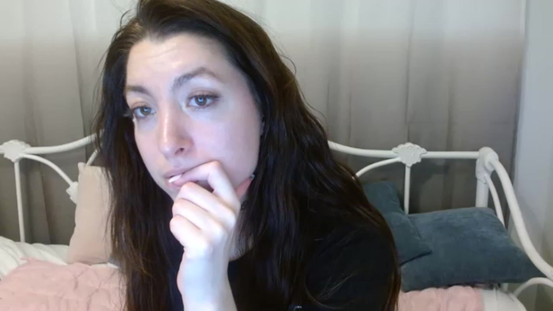 Gallery image thumbnail from DallasOhMy's myfreecams stream on, 03/24/2023, 03:34 image 20 of 20