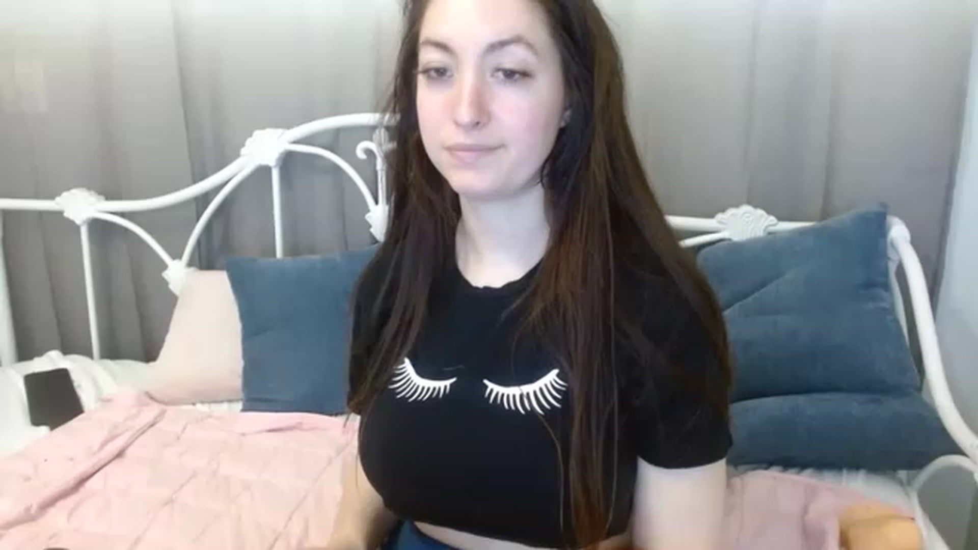 Gallery image thumbnail from DallasOhMy's myfreecams stream on, 03/26/2023, 23:01 image 1 of 20