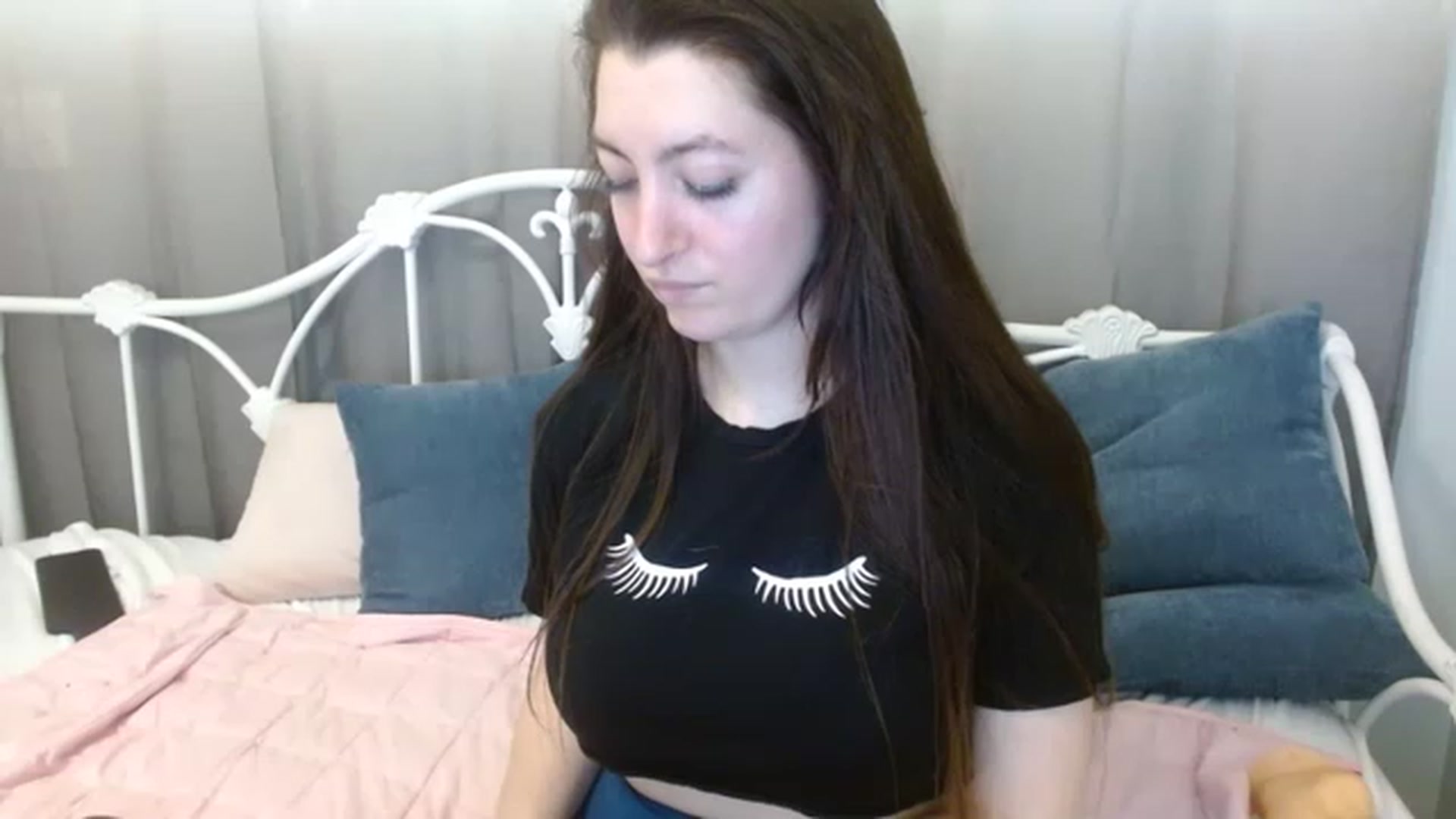 Gallery image thumbnail from DallasOhMy's myfreecams stream on, 03/26/2023, 23:01 image 7 of 20
