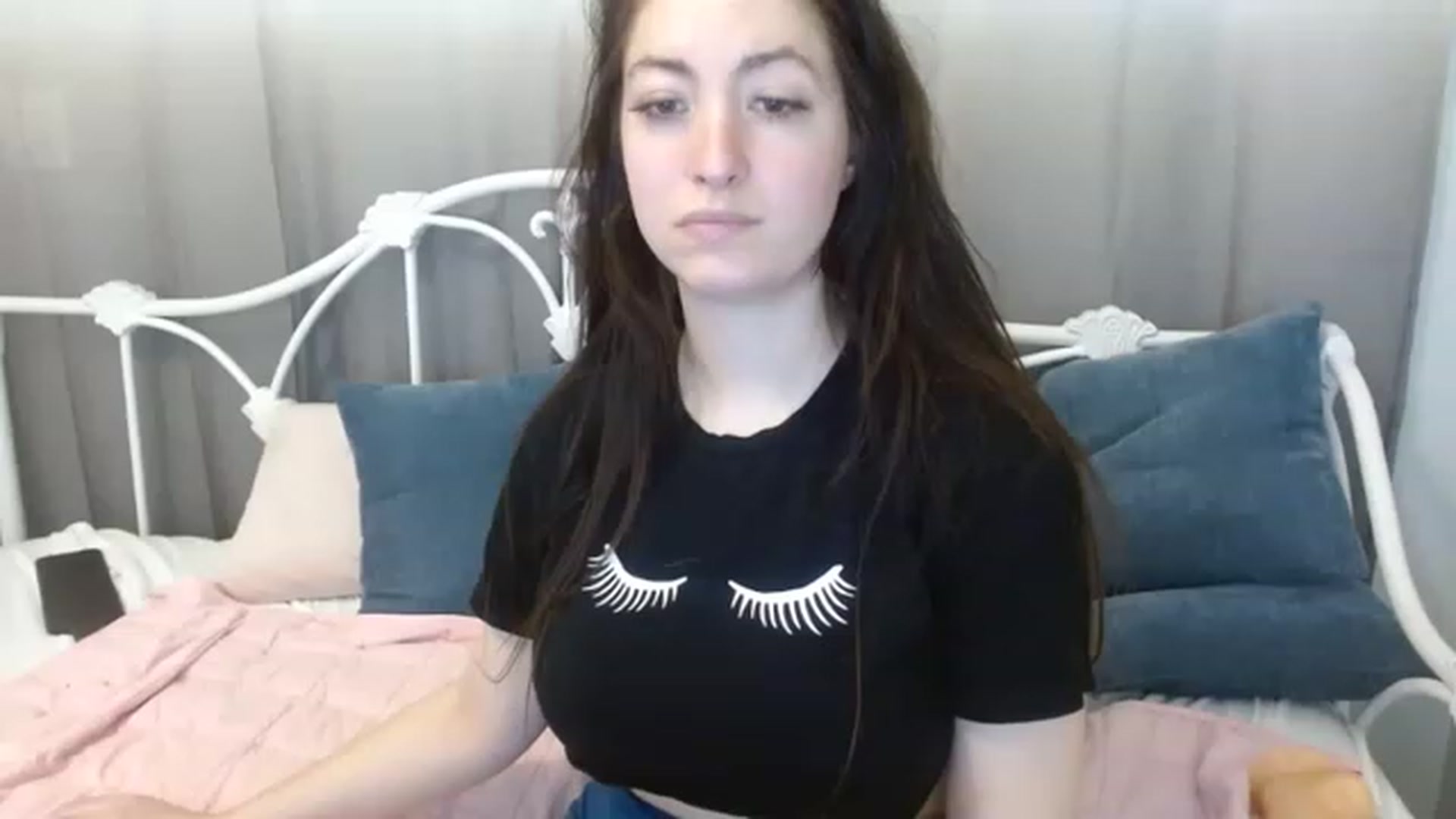 Gallery image thumbnail from DallasOhMy's myfreecams stream on, 03/26/2023, 23:01 image 3 of 20