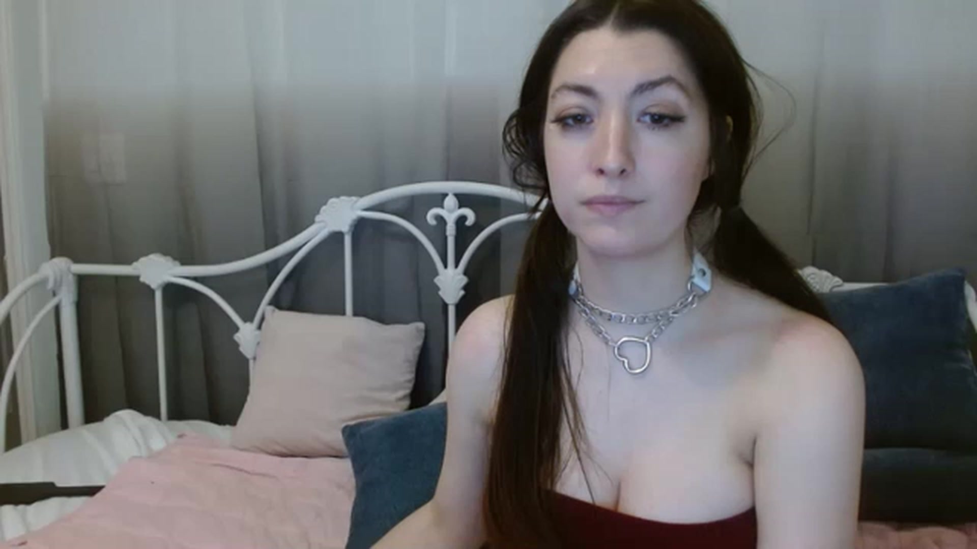 Gallery image thumbnail from DallasOhMy's myfreecams stream on, 03/30/2023, 04:30 image 3 of 20