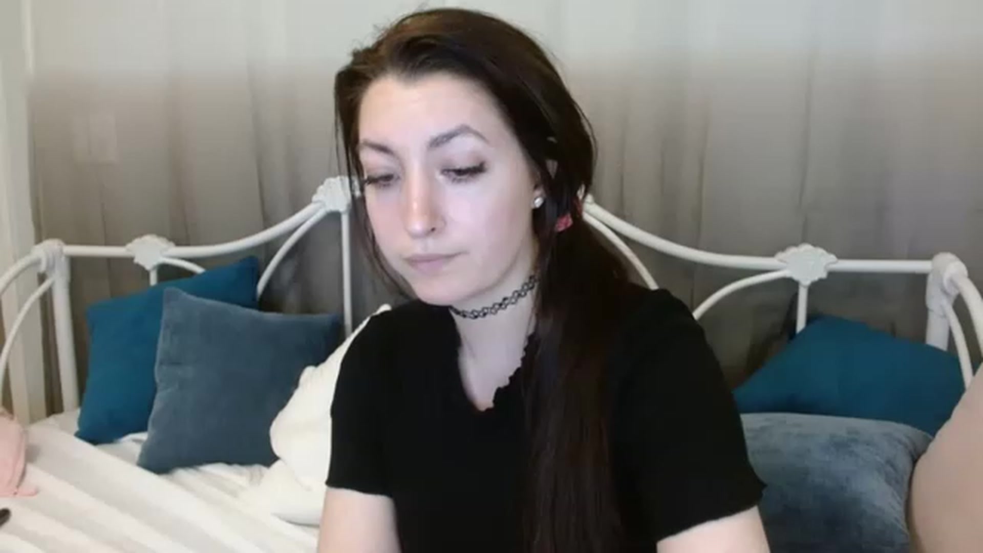 Gallery image thumbnail from DallasOhMy's myfreecams stream on, 04/13/2023, 02:11 image 14 of 20