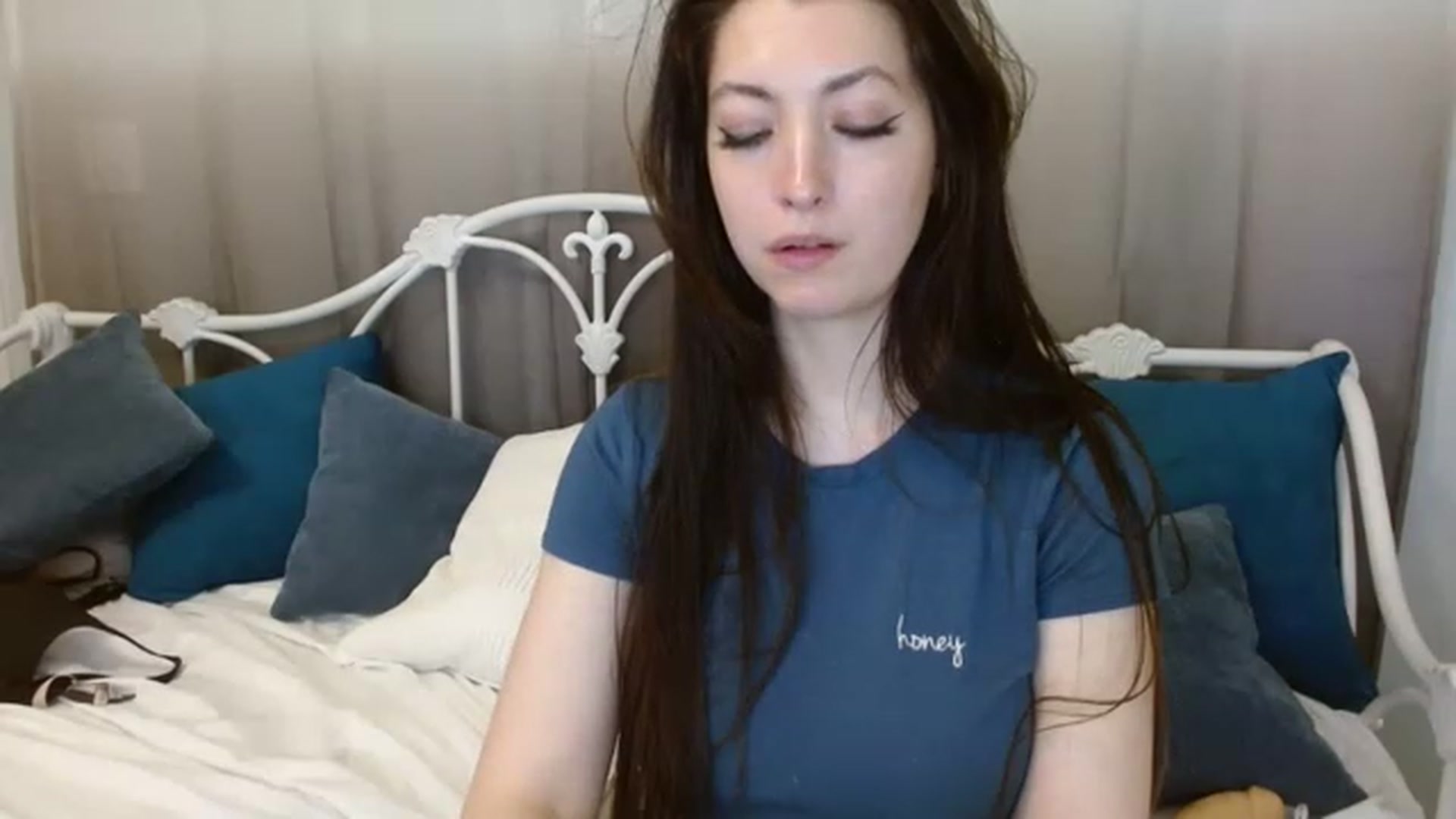 Gallery image thumbnail from DallasOhMy's myfreecams stream on, 04/19/2023, 02:54 image 20 of 20
