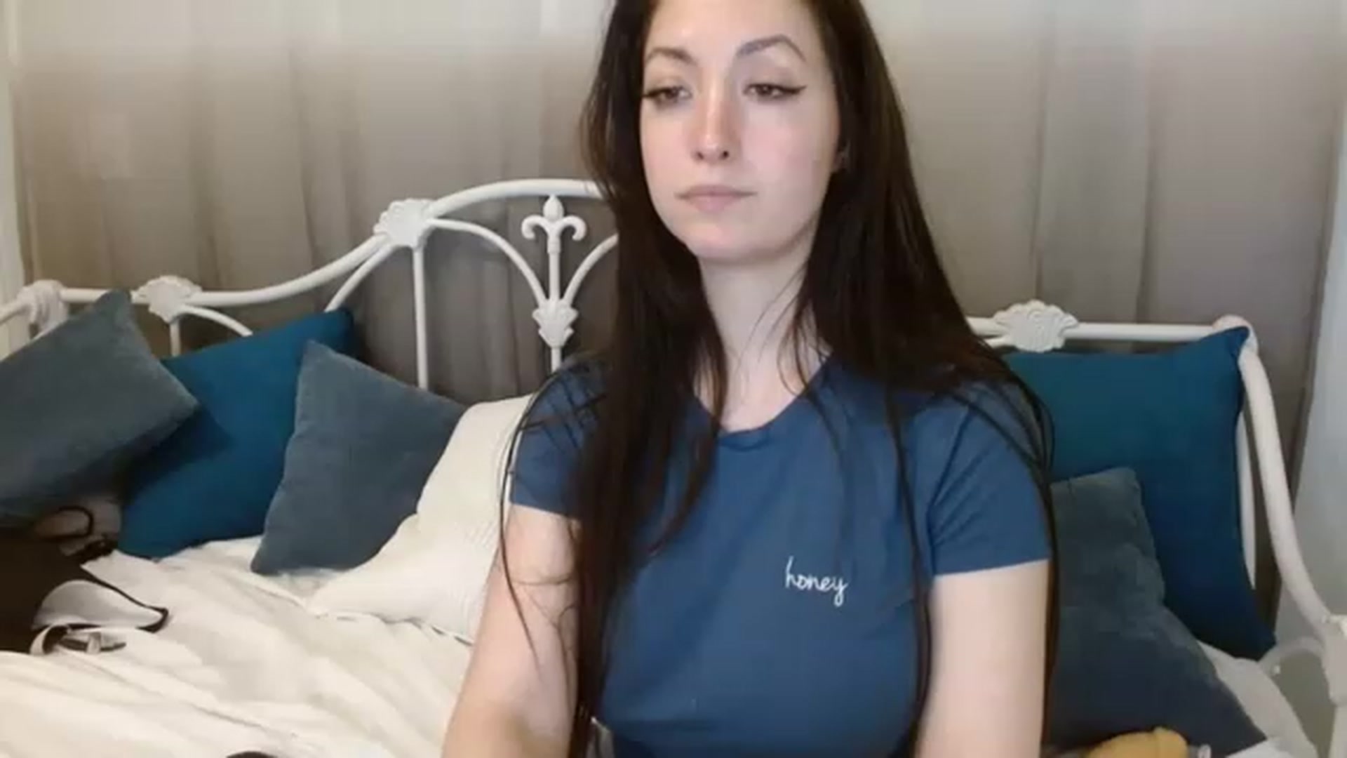 Gallery image thumbnail from DallasOhMy's myfreecams stream on, 04/19/2023, 02:54 image 12 of 20