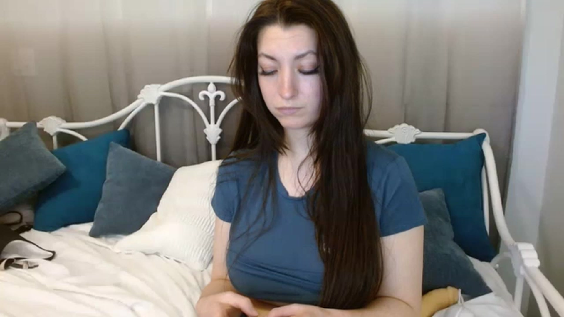 Gallery image thumbnail from DallasOhMy's myfreecams stream on, 04/19/2023, 02:54 image 2 of 20