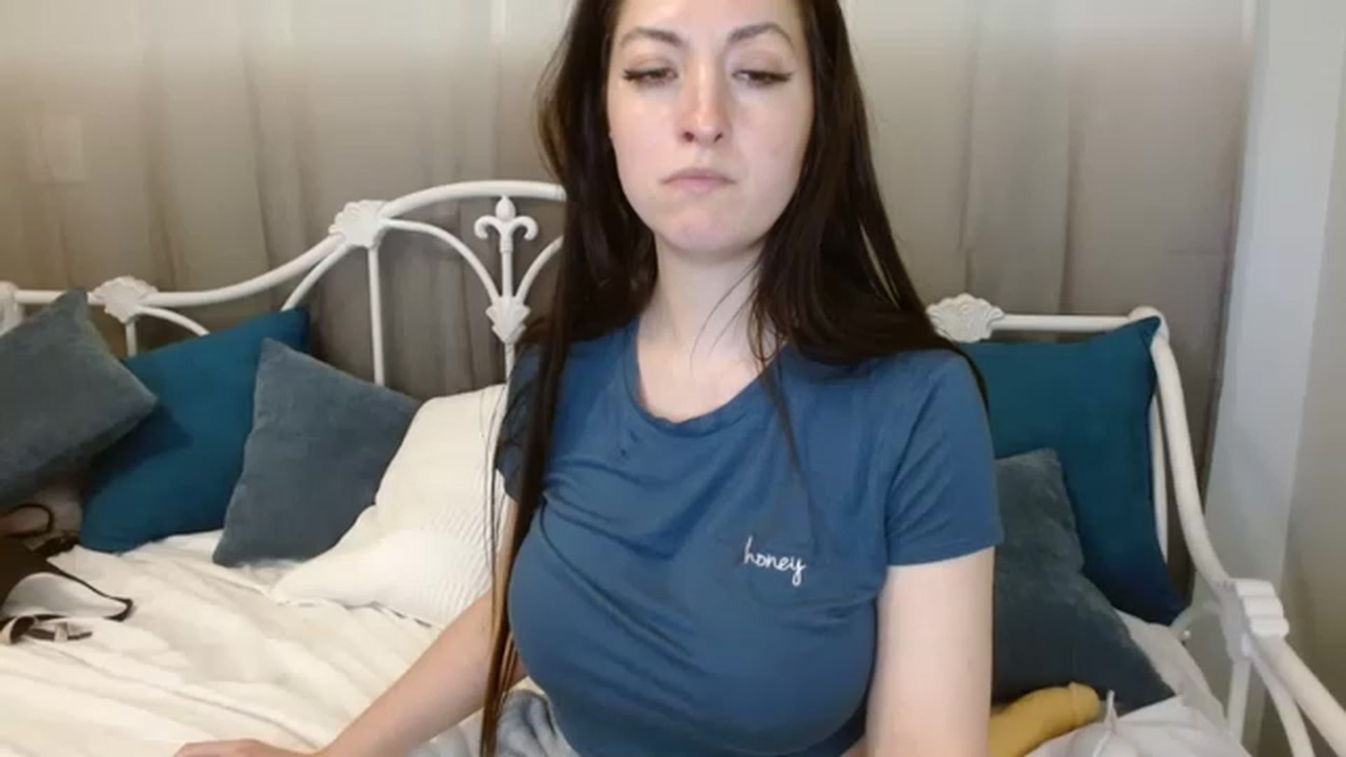 Gallery image thumbnail from DallasOhMy's myfreecams stream on, 04/19/2023, 02:54 image 6 of 20
