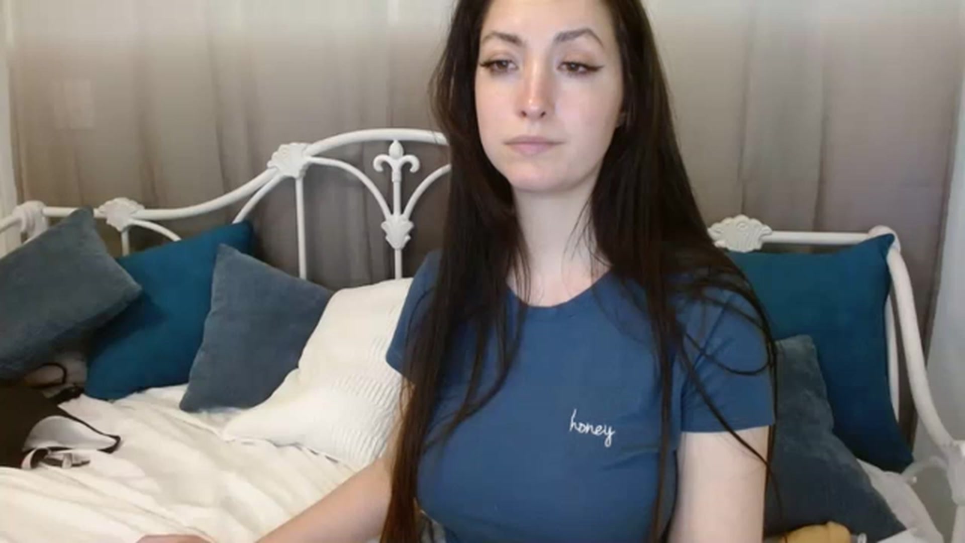 Gallery image thumbnail from DallasOhMy's myfreecams stream on, 04/19/2023, 02:54 image 16 of 20