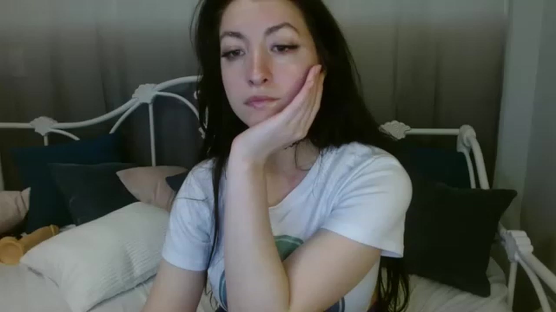 Gallery image thumbnail from DallasOhMy's myfreecams stream on, 04/25/2023, 04:28 image 5 of 20