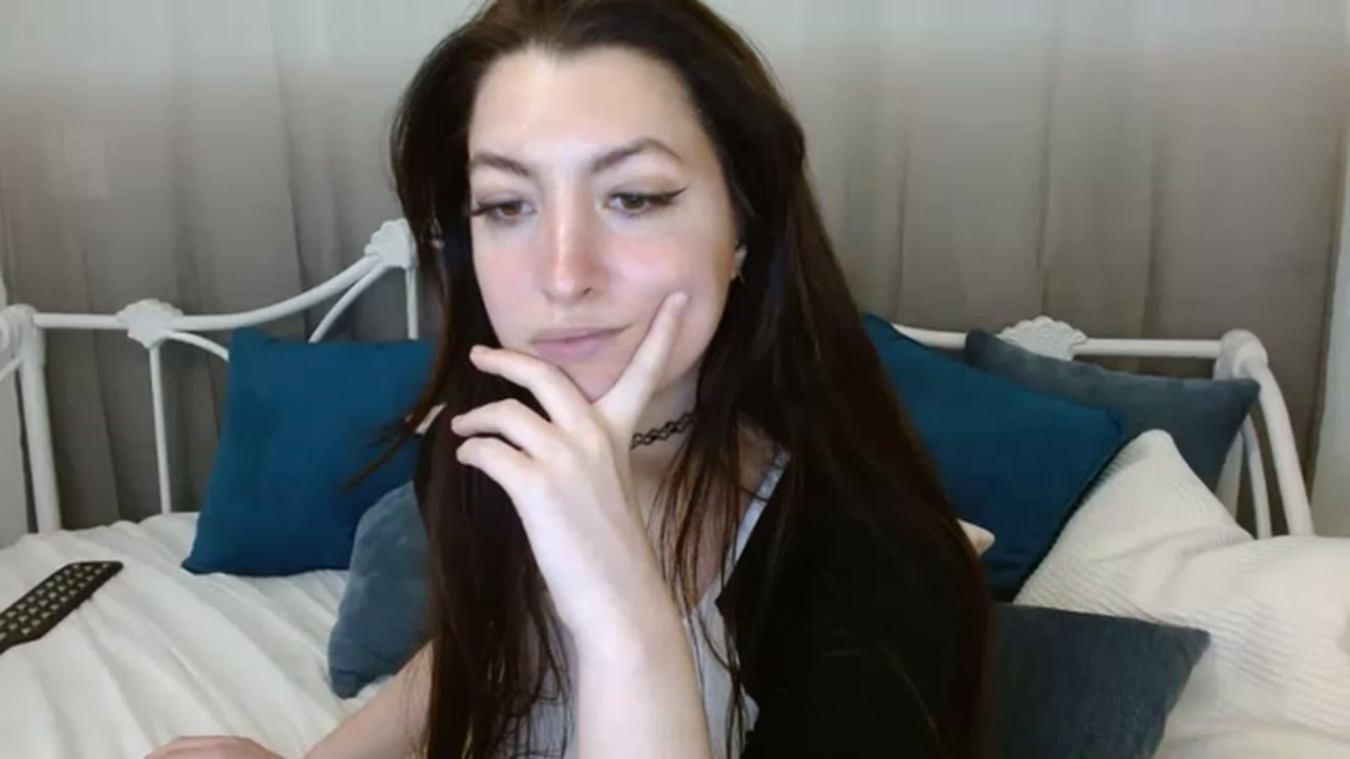 Gallery image thumbnail from DallasOhMy's myfreecams stream on, 05/11/2023, 18:46 image 3 of 20