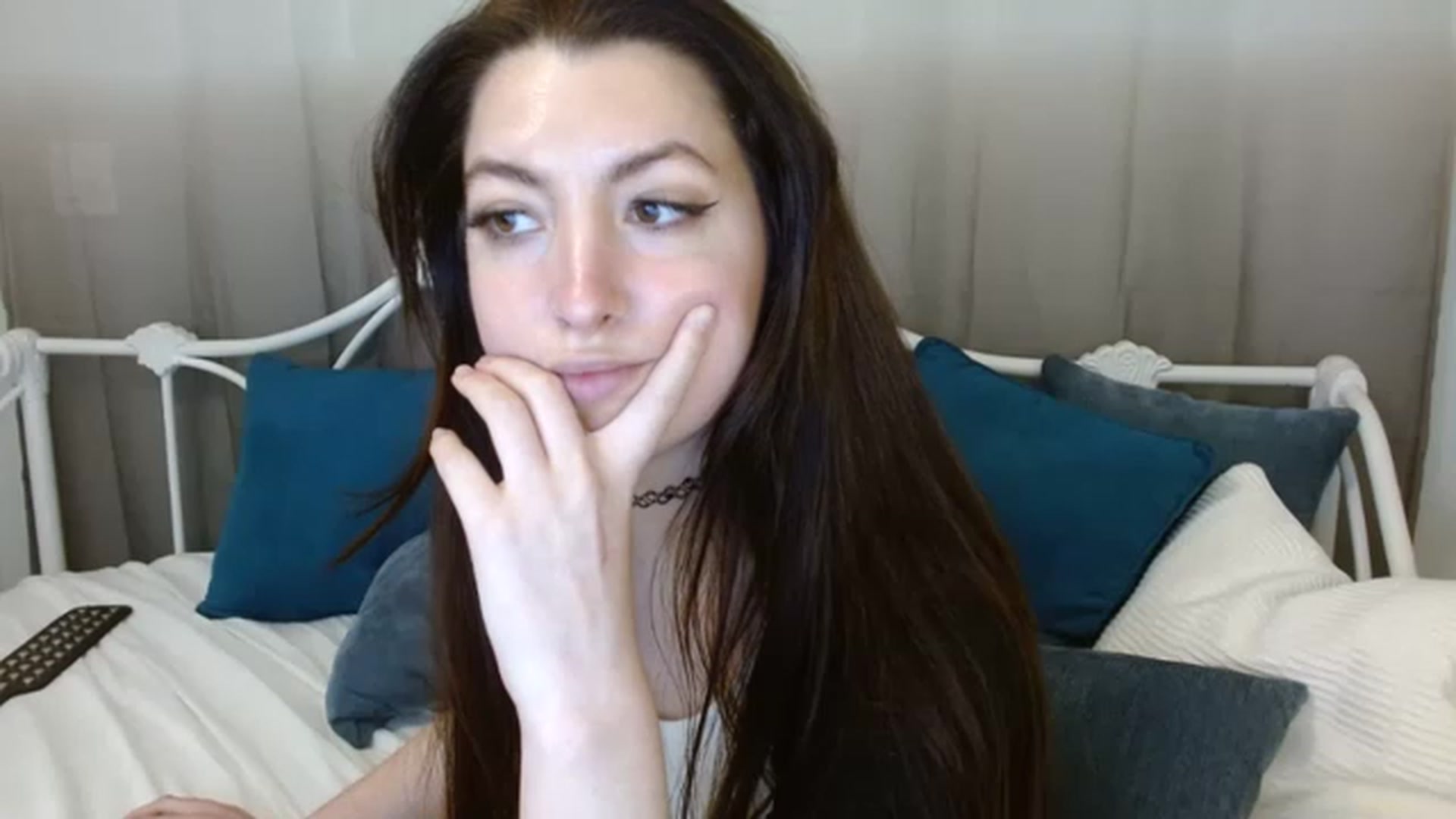 Gallery image thumbnail from DallasOhMy's myfreecams stream on, 05/11/2023, 18:46 image 9 of 20
