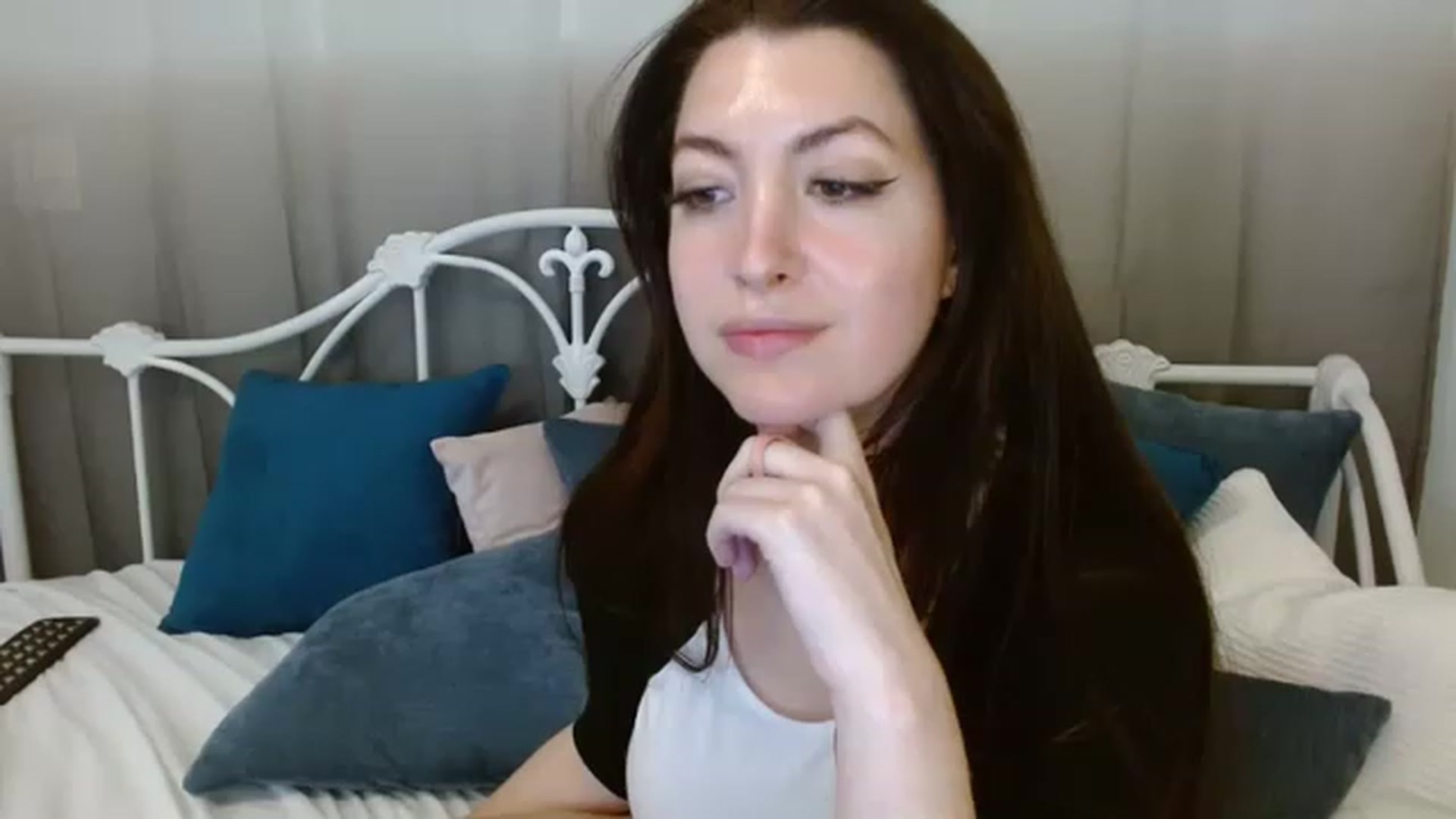Gallery image thumbnail from DallasOhMy's myfreecams stream on, 05/11/2023, 19:58 image 15 of 20