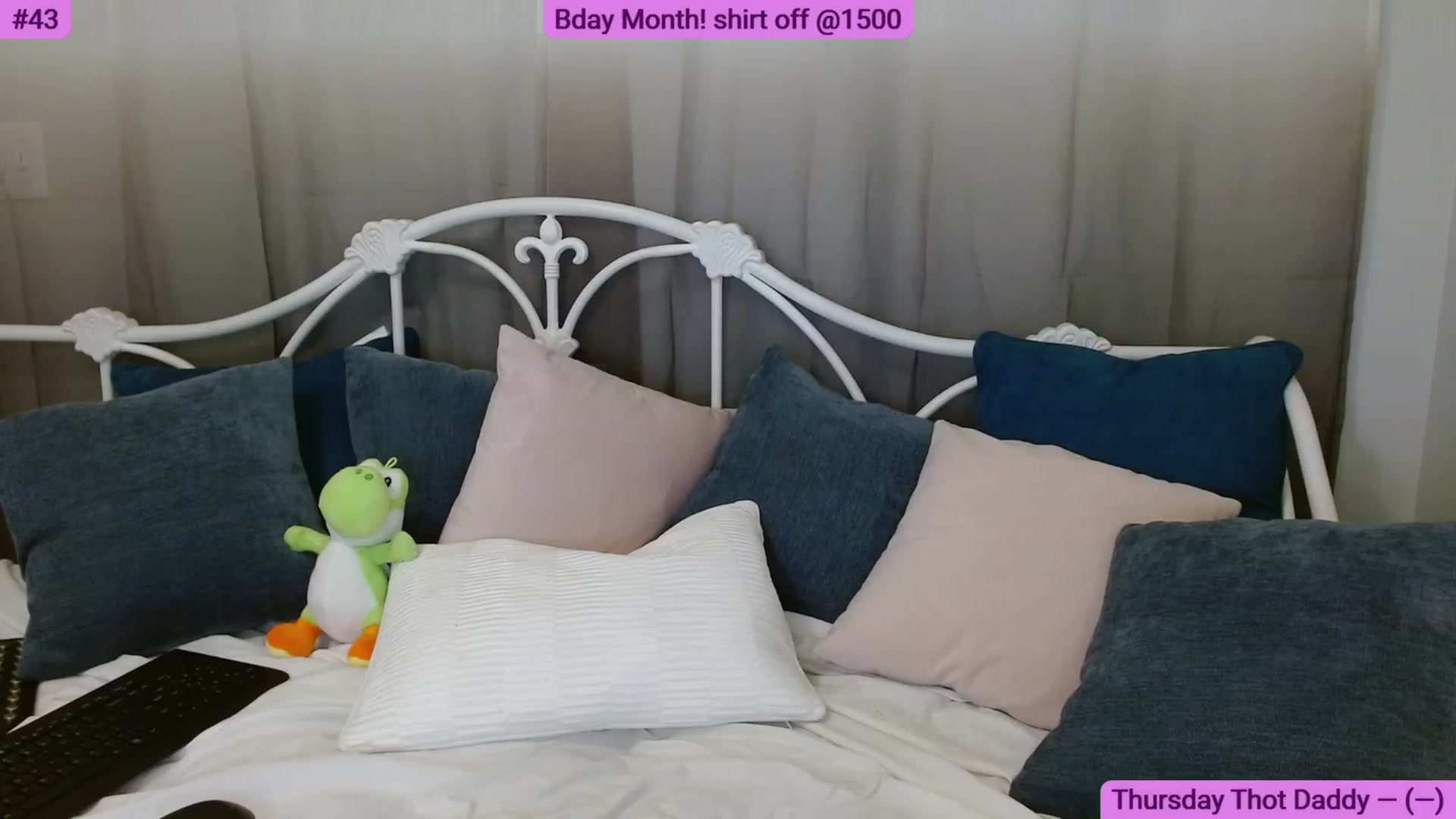 Gallery image thumbnail from DallasOhMy's myfreecams stream on, 05/26/2023, 24:02 image 4 of 20