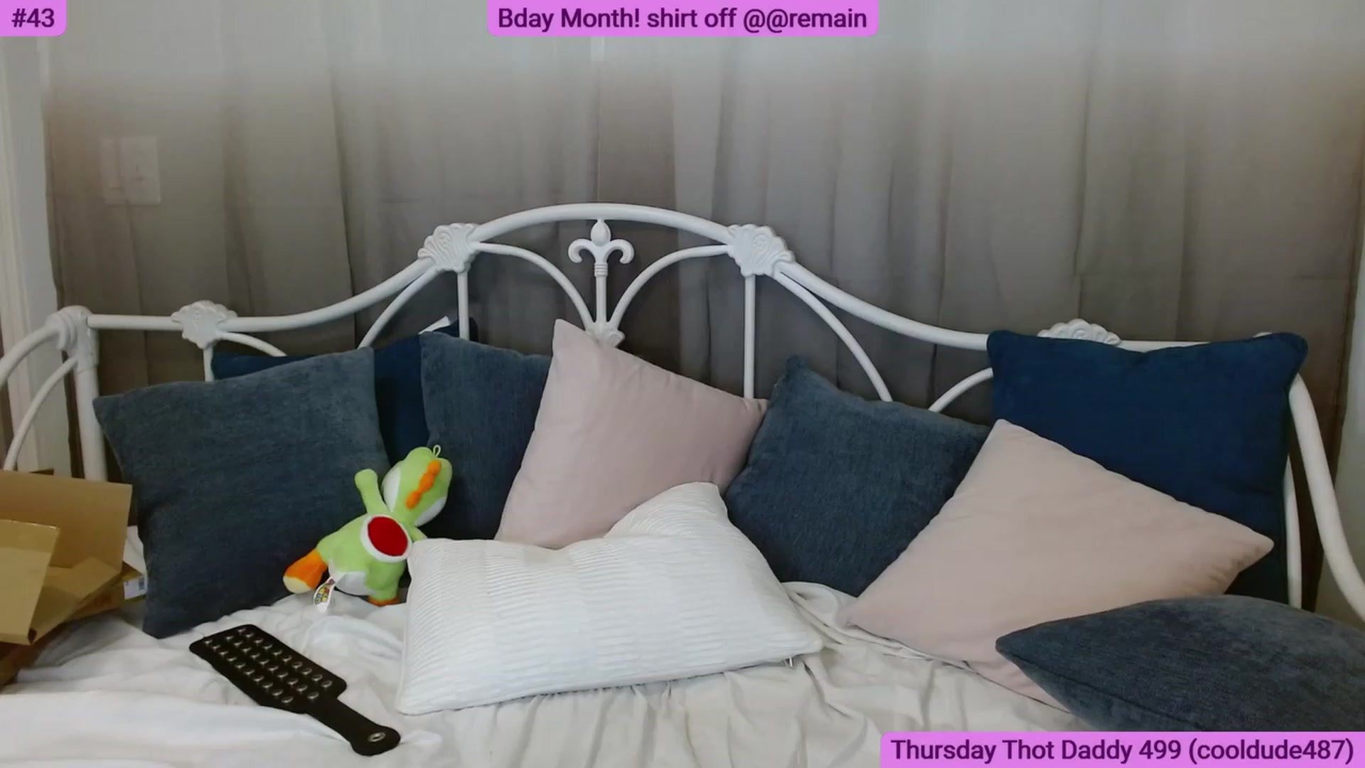 Gallery image thumbnail from DallasOhMy's myfreecams stream on, 05/26/2023, 01:54 image 3 of 20
