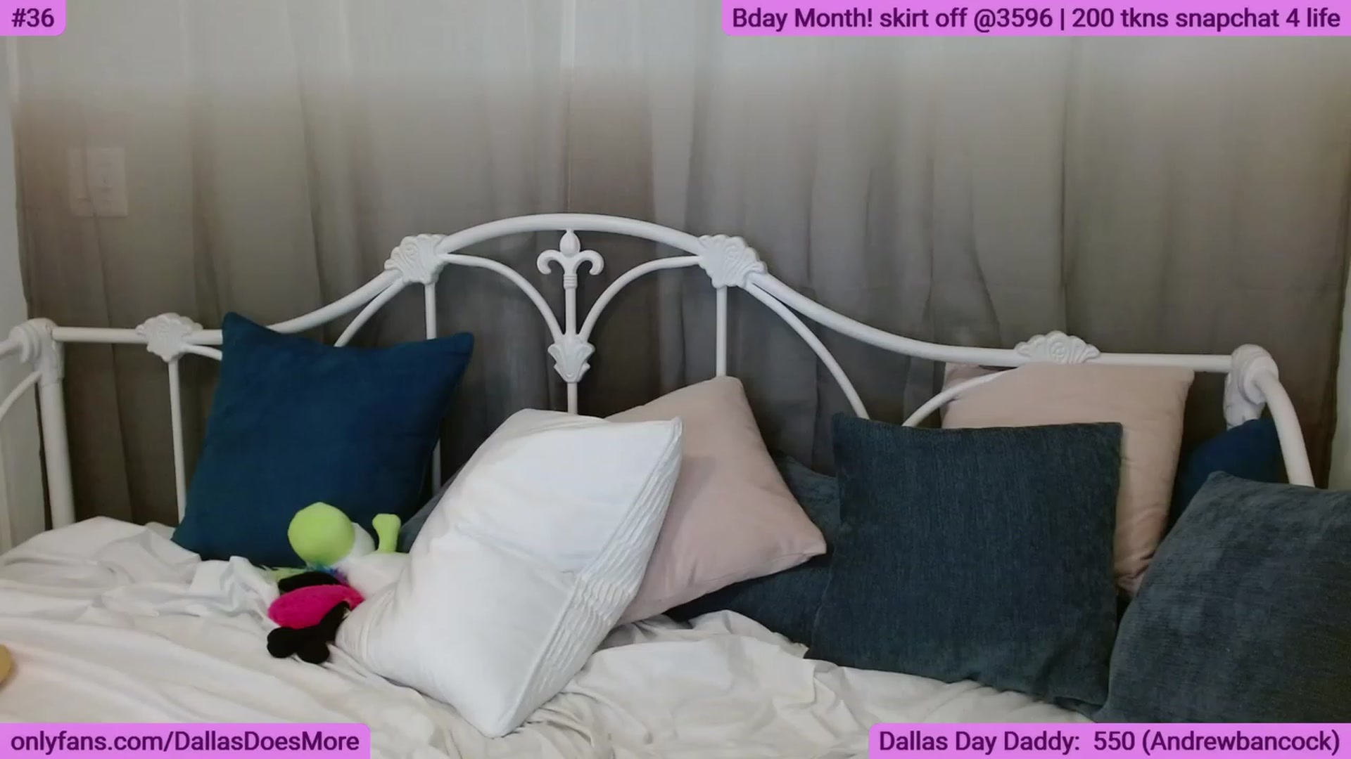 Gallery image thumbnail from DallasOhMy's myfreecams stream on, 05/28/2023, 23:03 image 20 of 20
