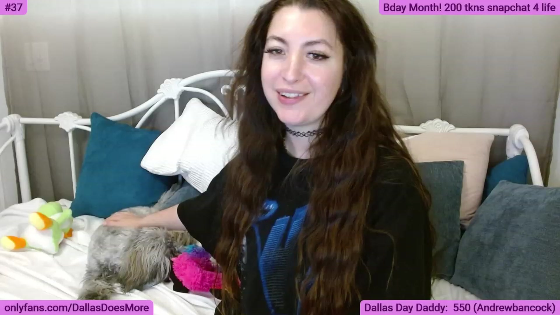 Gallery image thumbnail from DallasOhMy's myfreecams stream on, 05/29/2023, 04:54 image 15 of 20
