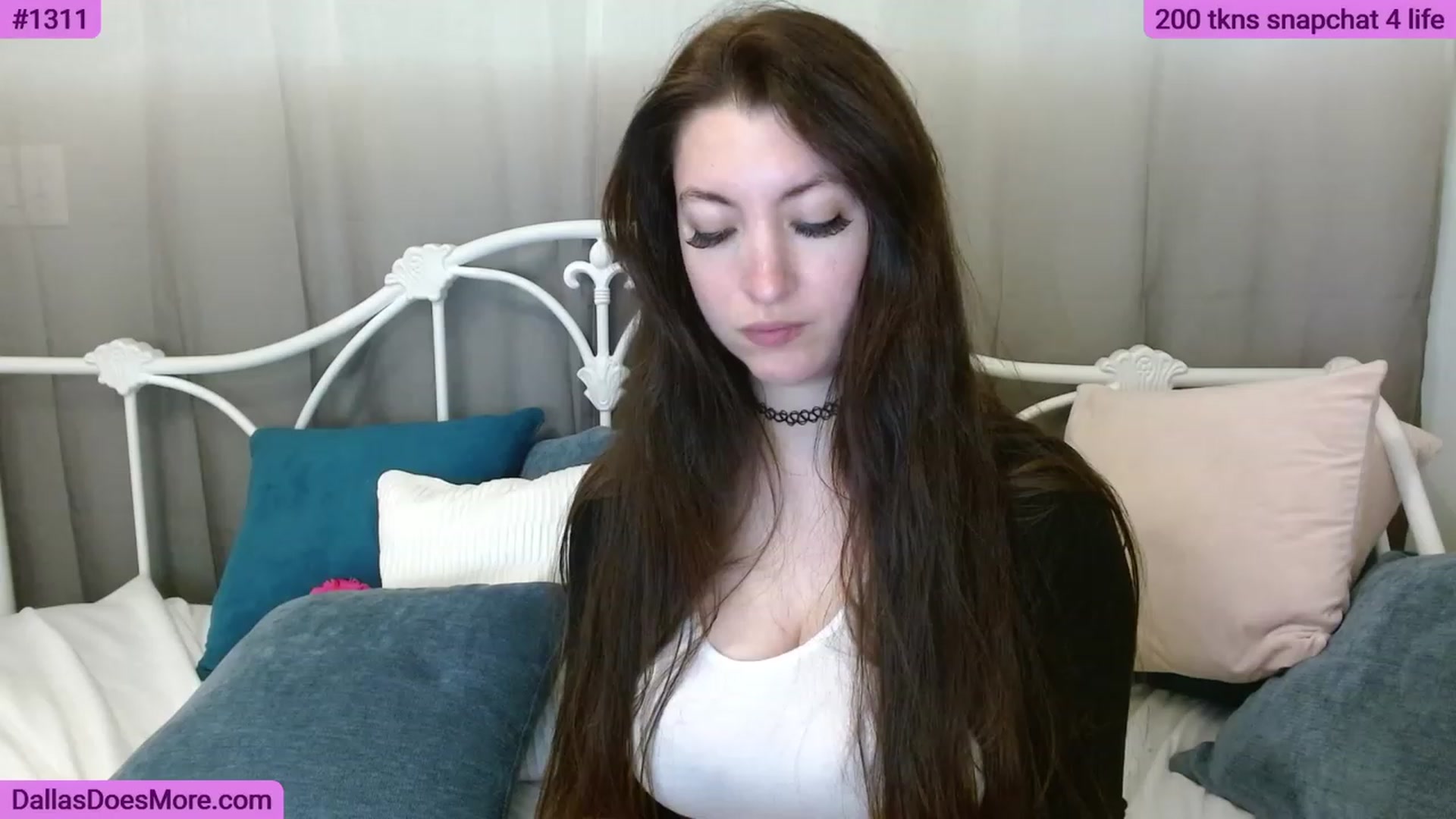 Gallery image thumbnail from DallasOhMy's myfreecams stream on, 06/03/2023, 24:02 image 3 of 20