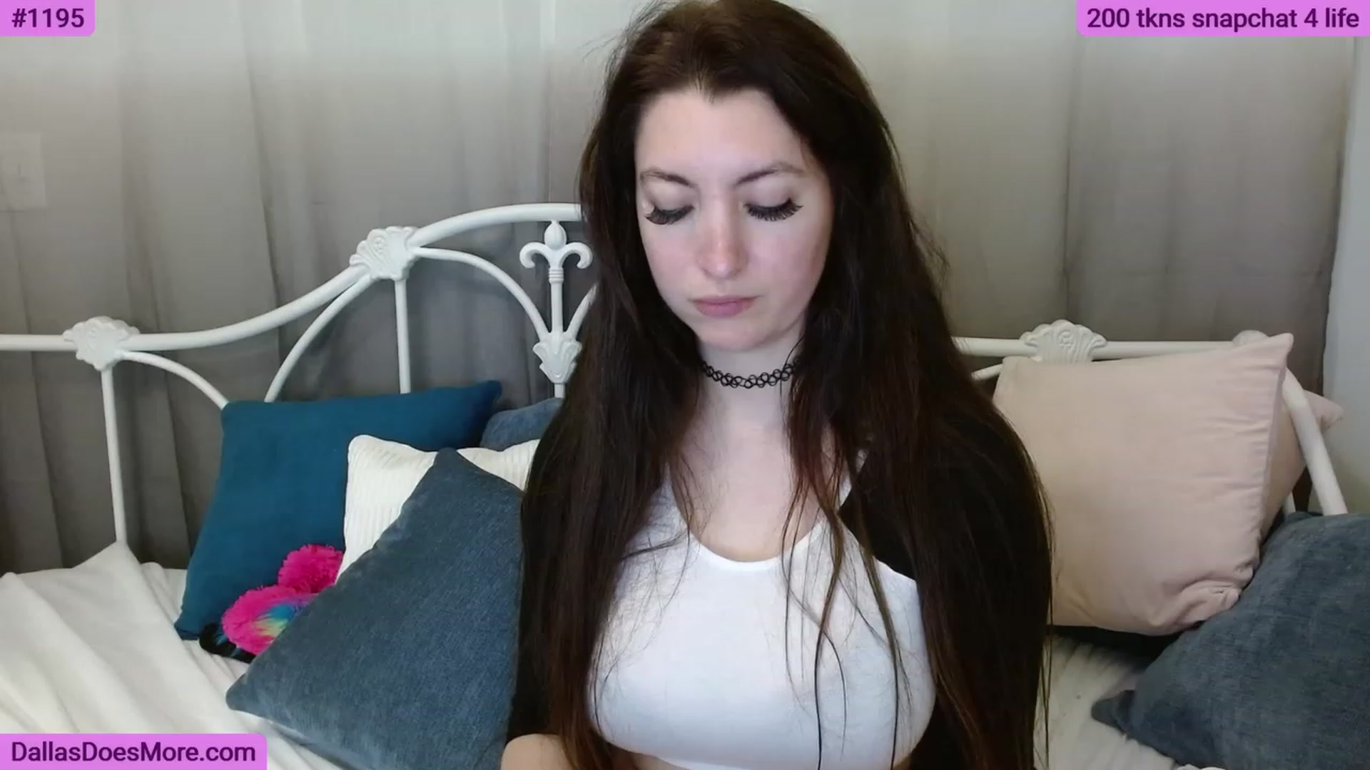 Gallery image thumbnail from DallasOhMy's myfreecams stream on, 06/03/2023, 24:19 image 18 of 20
