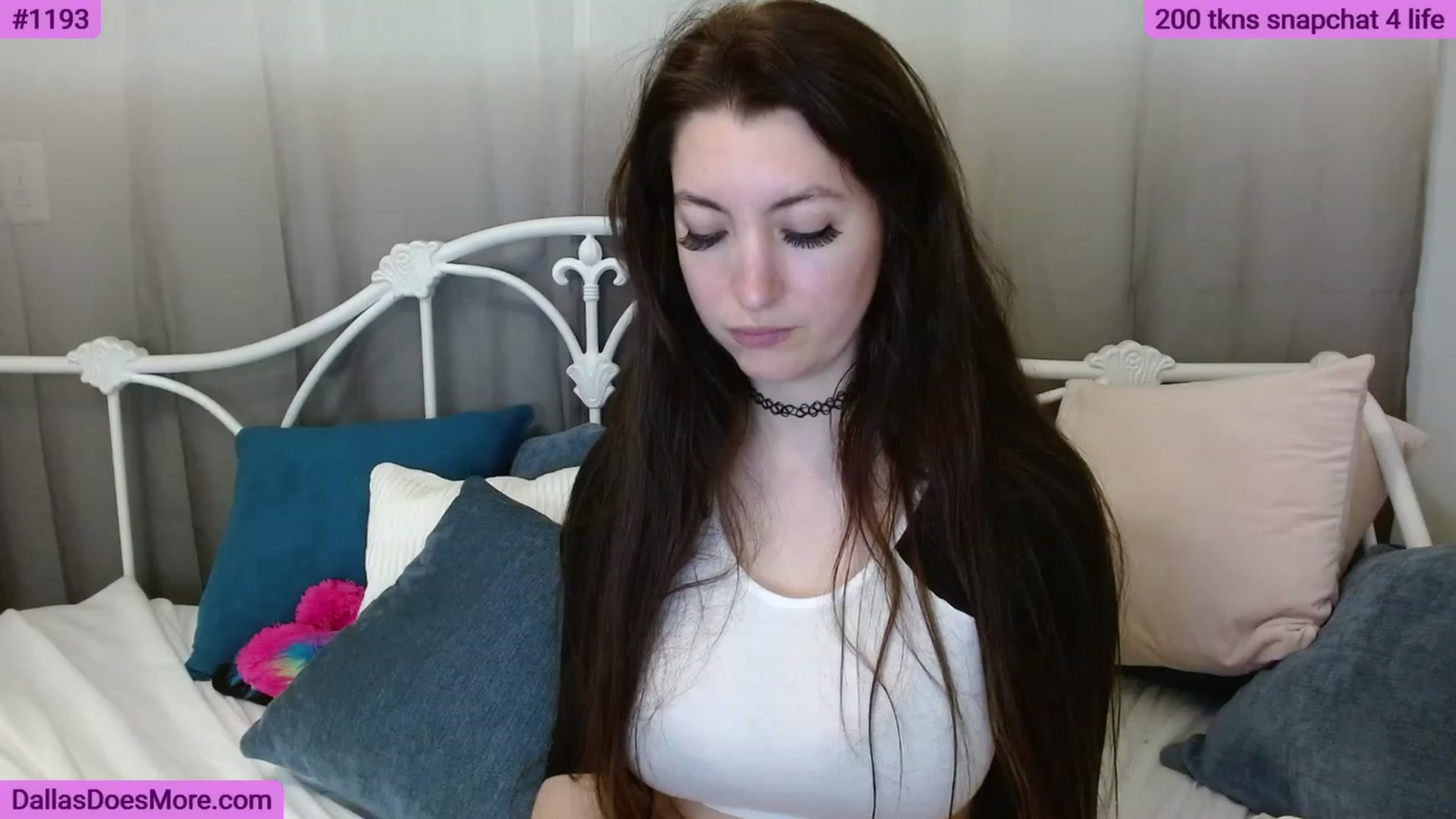Gallery image thumbnail from DallasOhMy's myfreecams stream on, 06/03/2023, 24:19 image 16 of 20