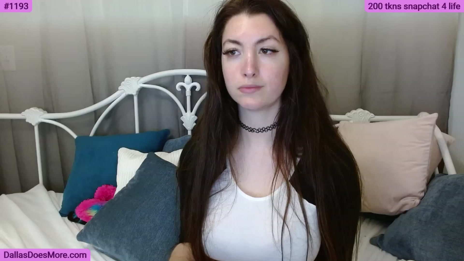 Gallery image thumbnail from DallasOhMy's myfreecams stream on, 06/03/2023, 24:19 image 17 of 20