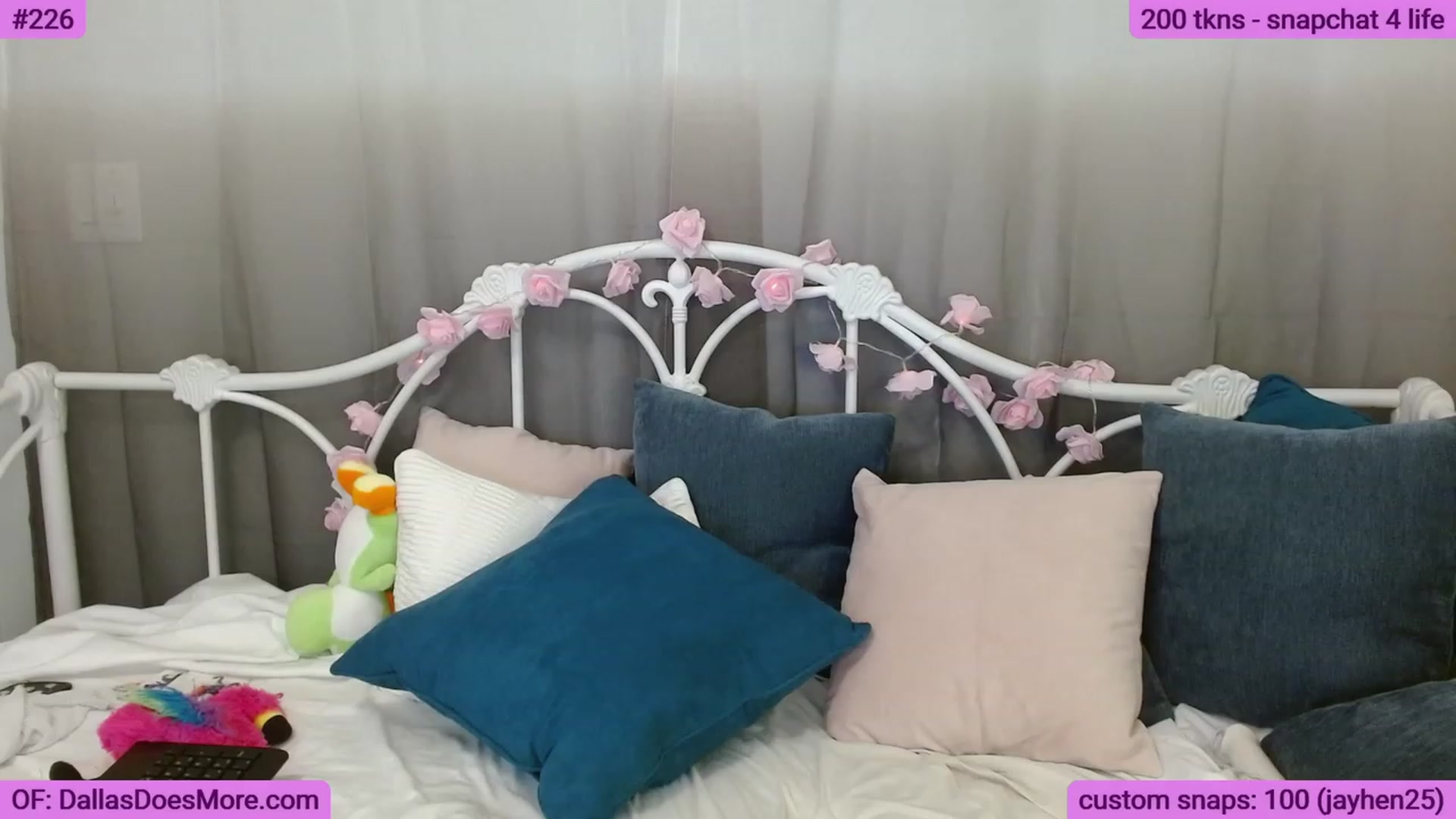 Gallery image thumbnail from DallasOhMy's myfreecams stream on, 06/25/2023, 22:09 image 18 of 20