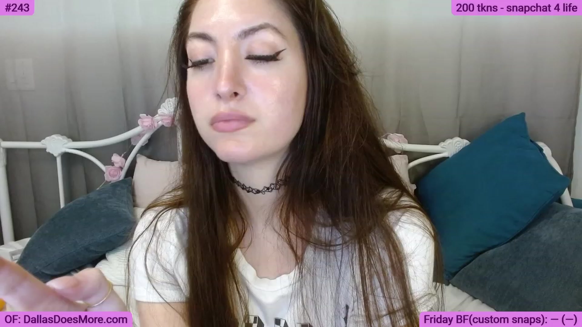 Gallery image thumbnail from DallasOhMy's myfreecams stream on, 06/30/2023, 18:35 image 11 of 20