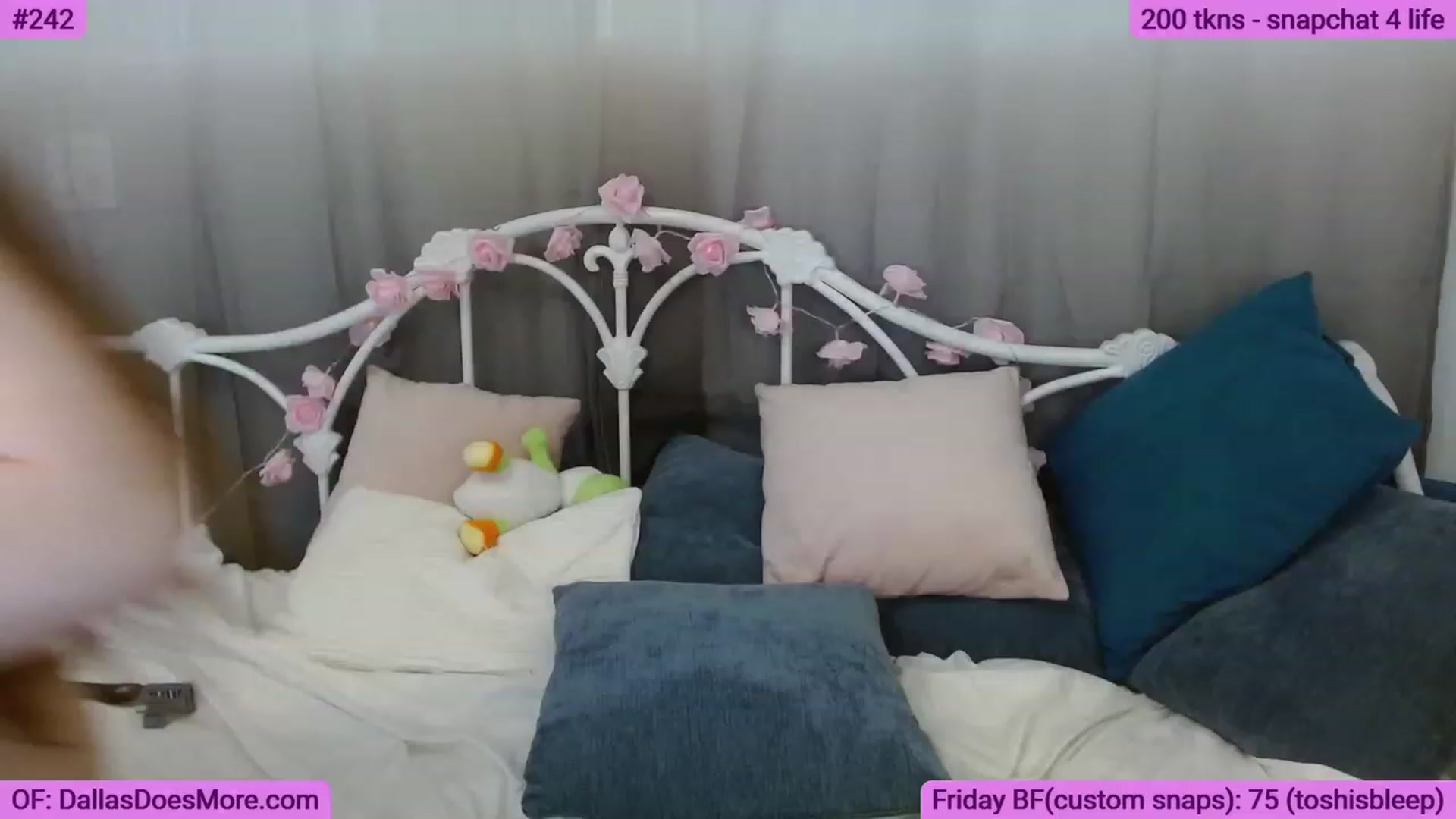 Gallery image thumbnail from DallasOhMy's myfreecams stream on, 06/30/2023, 22:03 image 14 of 20