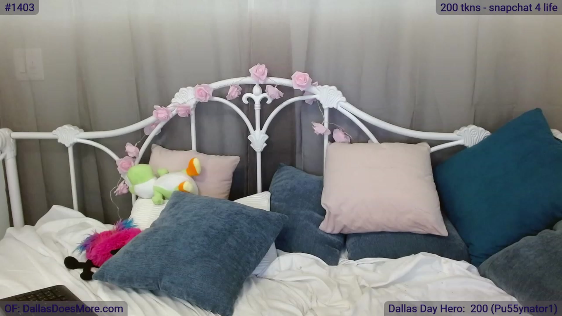 Gallery image thumbnail from DallasOhMy's myfreecams stream on, 07/02/2023, 22:31 image 9 of 20