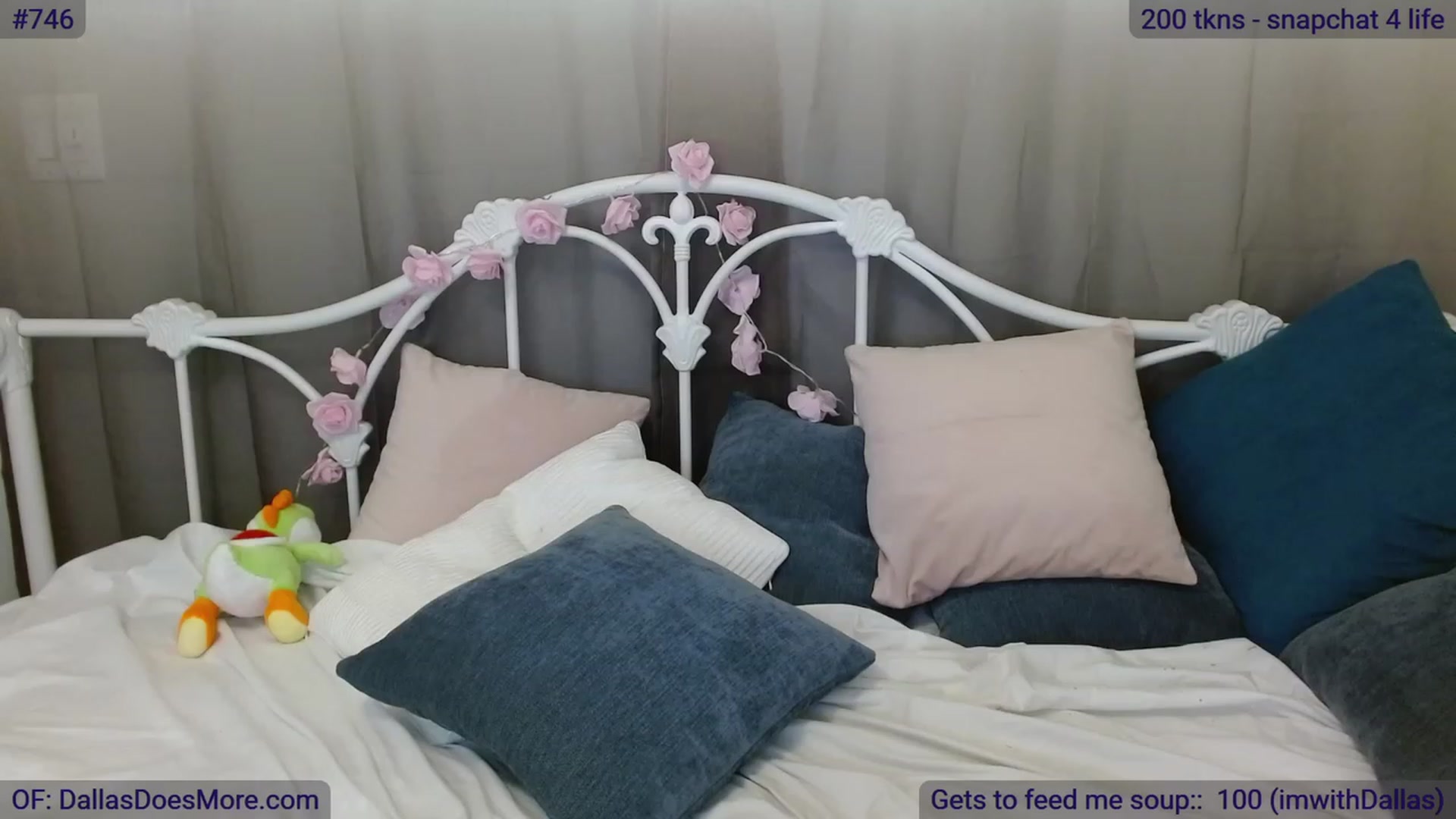 Gallery image thumbnail from DallasOhMy's myfreecams stream on, 07/06/2023, 20:14 image 19 of 20