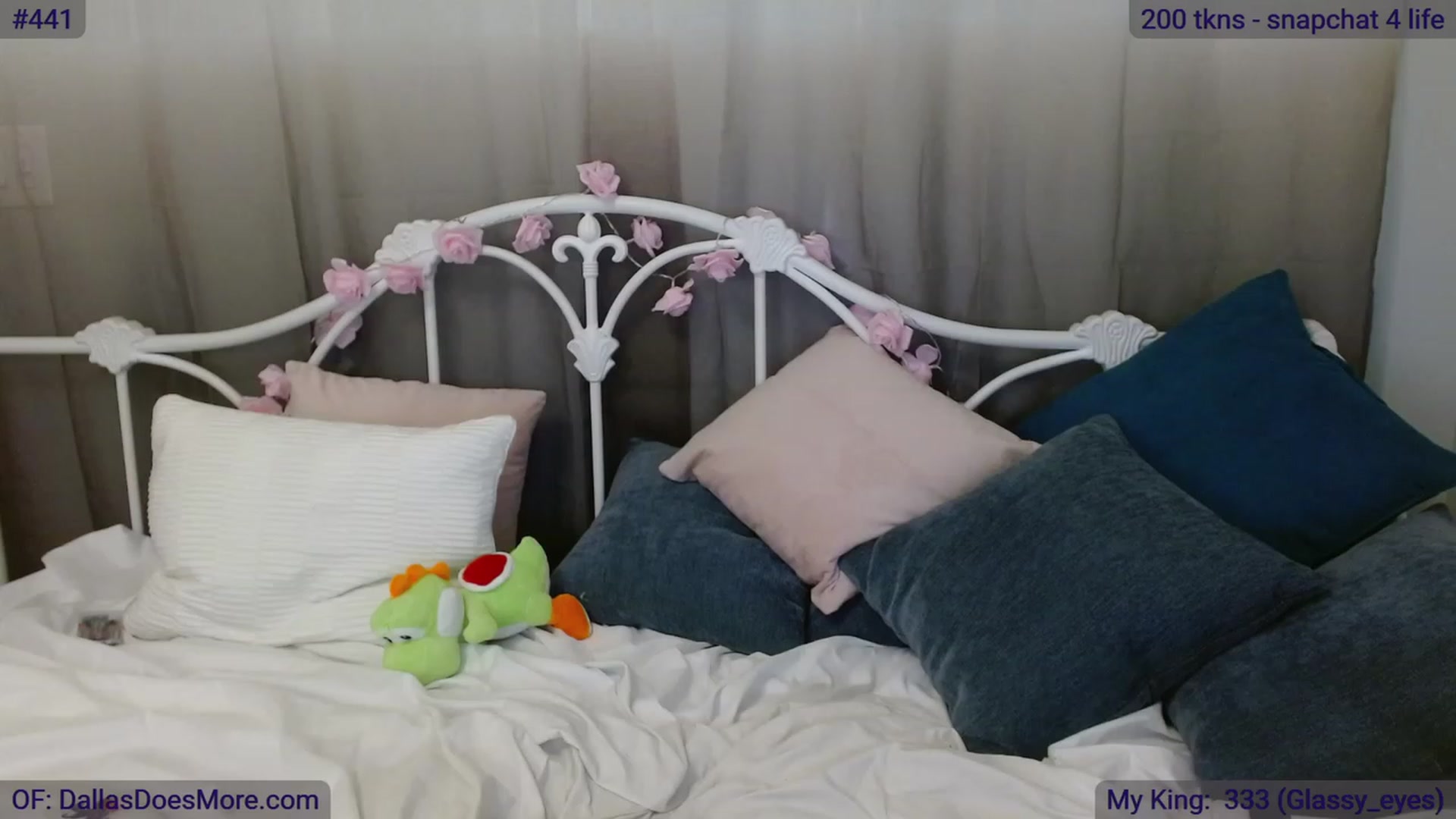 Gallery image thumbnail from DallasOhMy's myfreecams stream on, 07/13/2023, 24:15 image 4 of 20