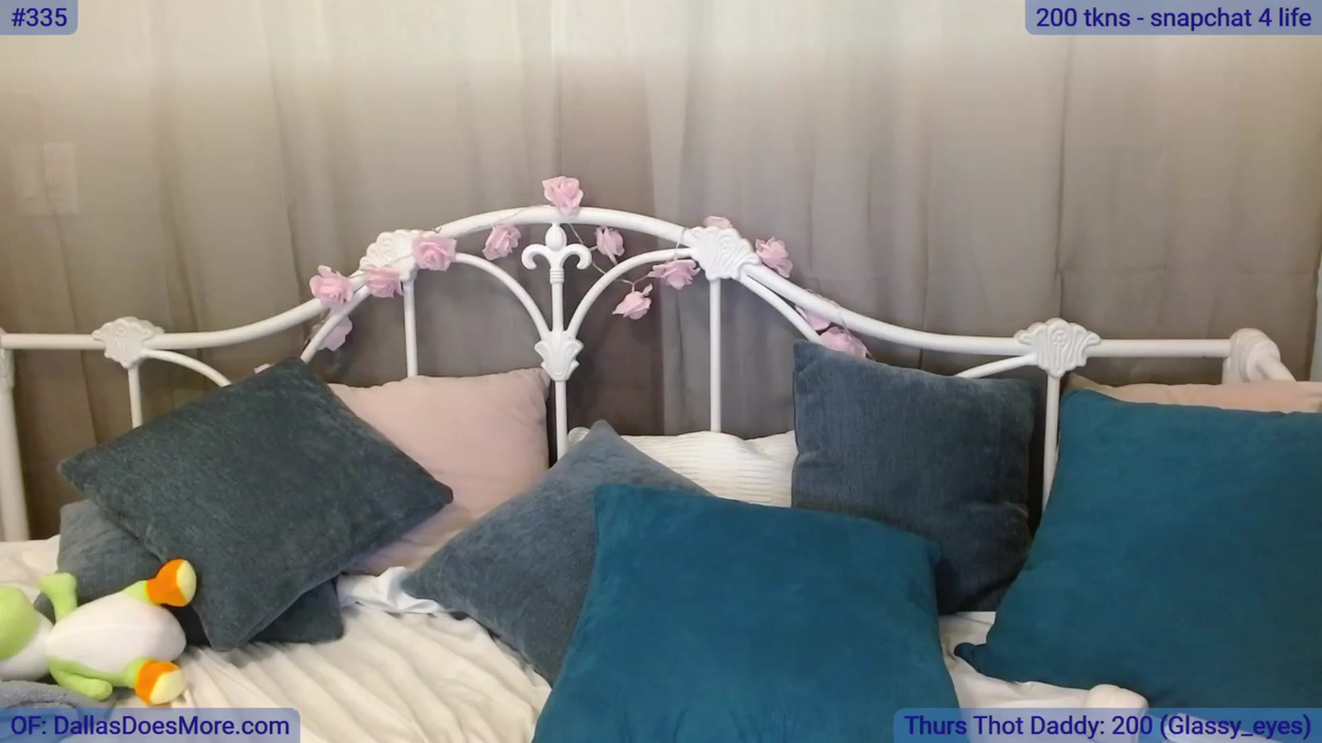 Gallery image thumbnail from DallasOhMy's myfreecams stream on, 07/14/2023, 24:23 image 1 of 20