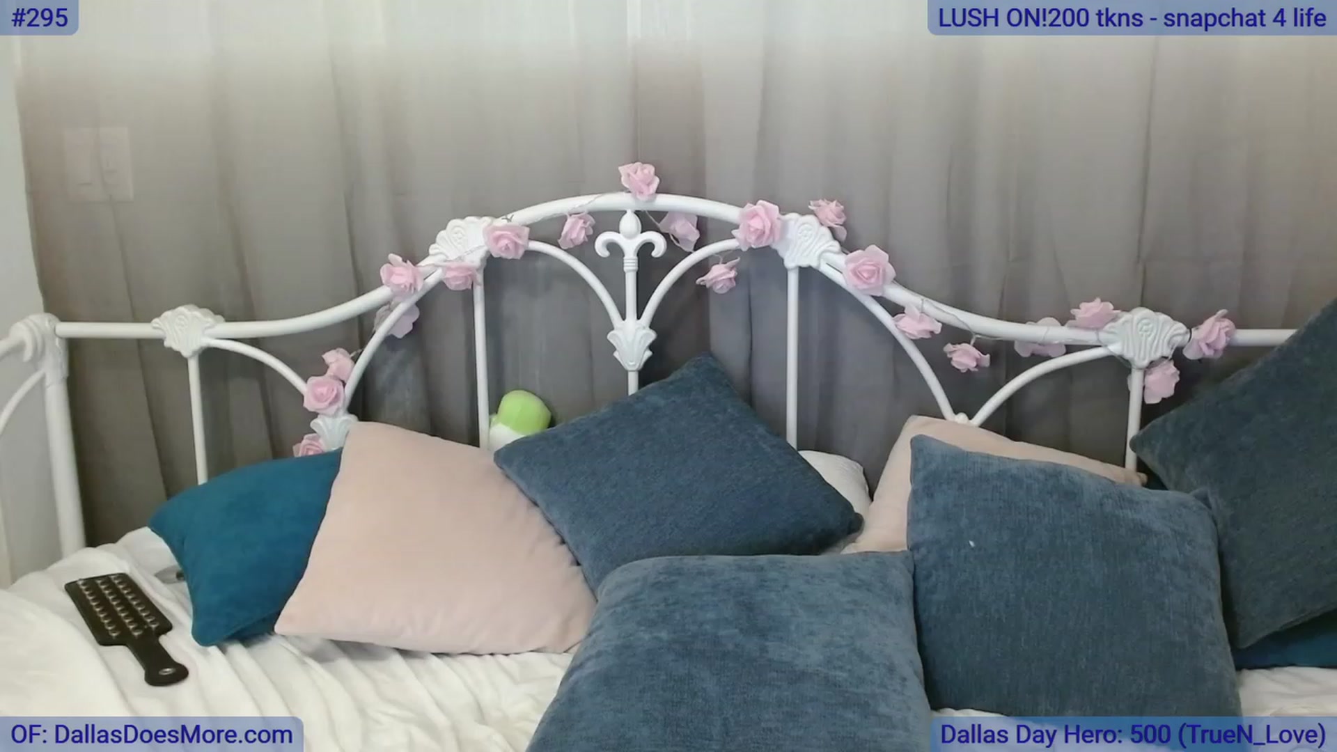 Gallery image thumbnail from DallasOhMy's myfreecams stream on, 07/16/2023, 22:36 image 11 of 20