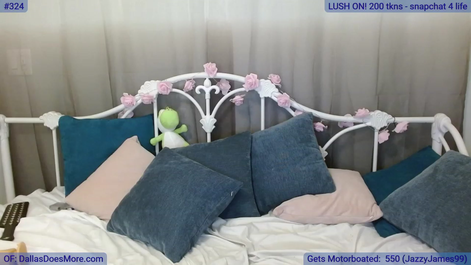 Gallery image thumbnail from DallasOhMy's myfreecams stream on, 07/27/2023, 02:13 image 5 of 20