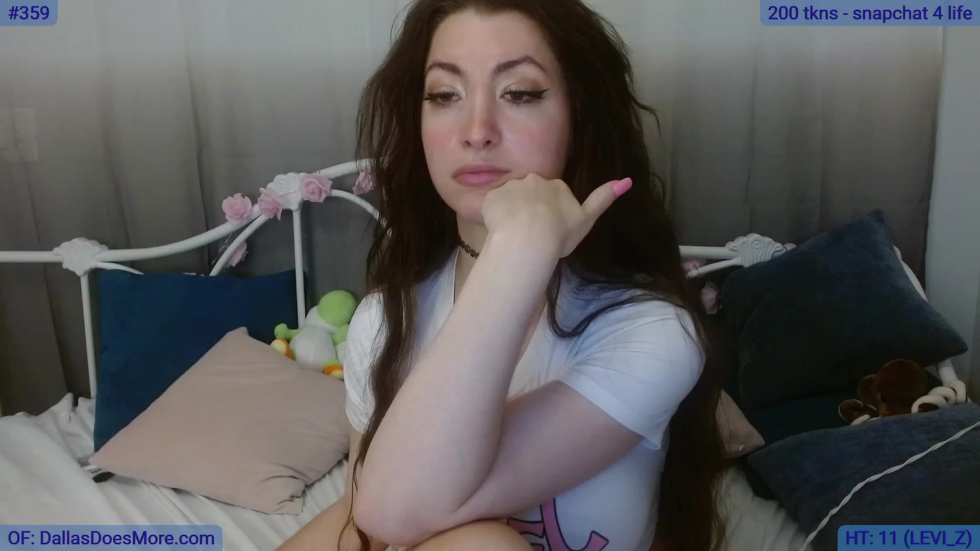 Gallery image thumbnail from DallasOhMy's myfreecams stream on, 07/31/2023, 19:46 image 13 of 20