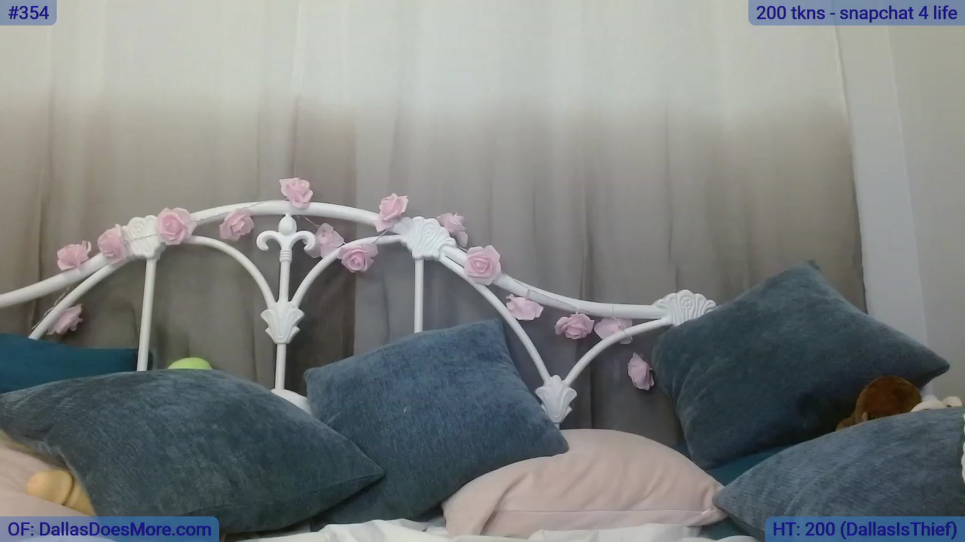Gallery image thumbnail from DallasOhMy's myfreecams stream on, 08/01/2023, 02:13 image 5 of 20