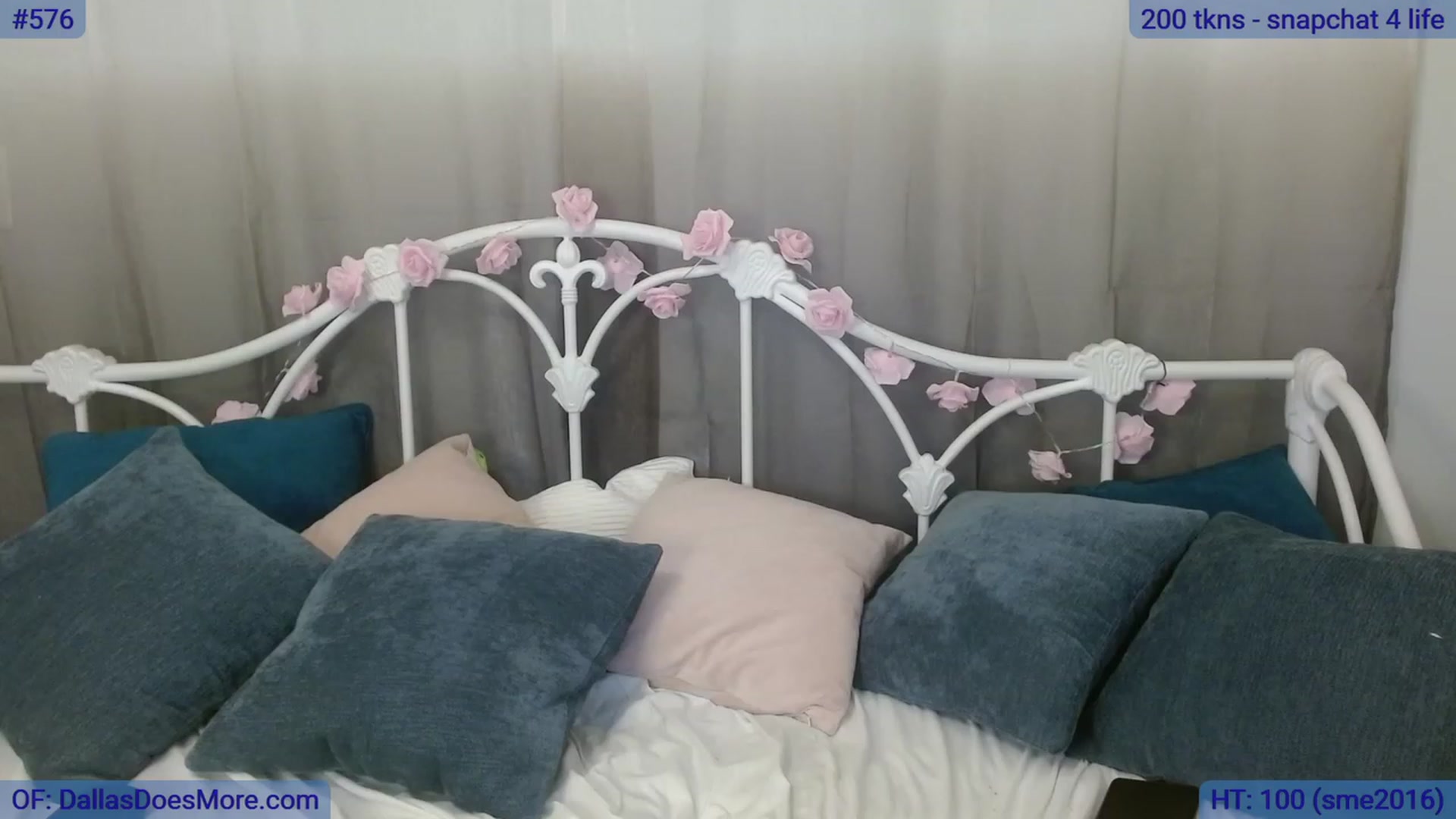 Gallery image thumbnail from DallasOhMy's myfreecams stream on, 08/04/2023, 19:19 image 18 of 20