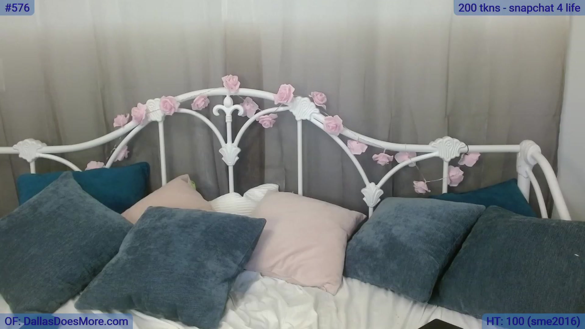 Gallery image thumbnail from DallasOhMy's myfreecams stream on, 08/04/2023, 19:19 image 19 of 20