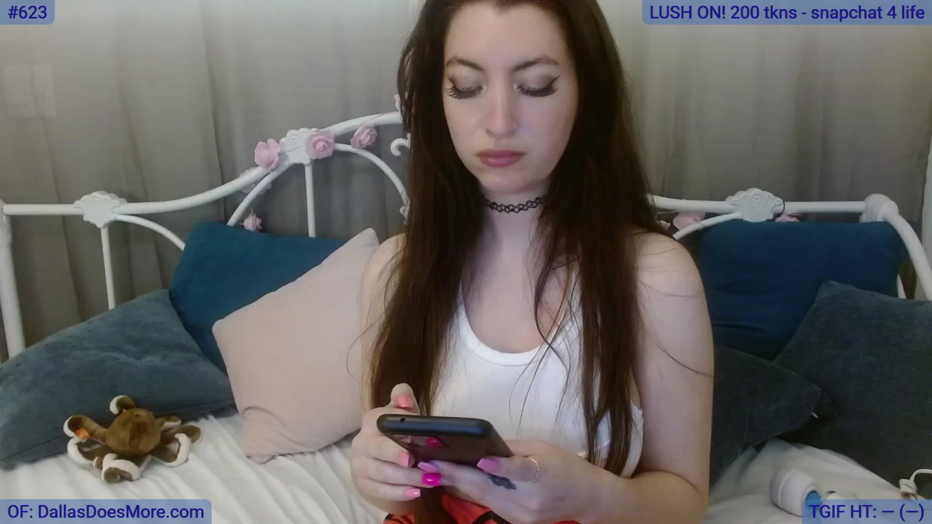 Gallery image thumbnail from DallasOhMy's myfreecams stream on, 08/11/2023, 21:01 image 19 of 20