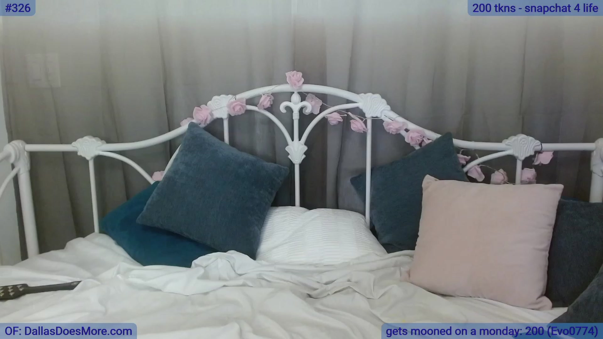 Gallery image thumbnail from DallasOhMy's myfreecams stream on, 08/21/2023, 21:54 image 16 of 20
