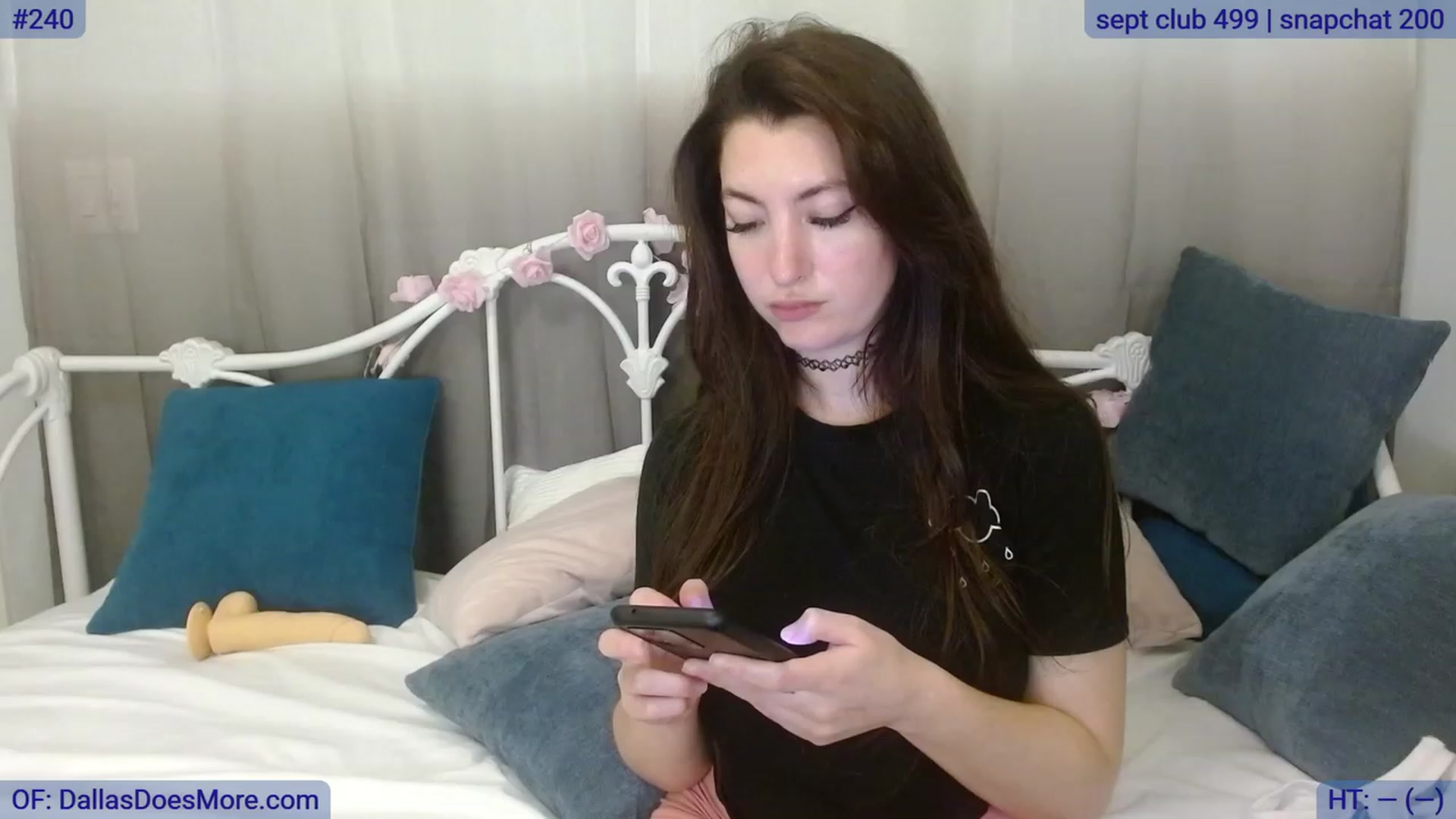 Gallery image thumbnail from DallasOhMy's myfreecams stream on, 09/19/2023, 06:49 image 2 of 20